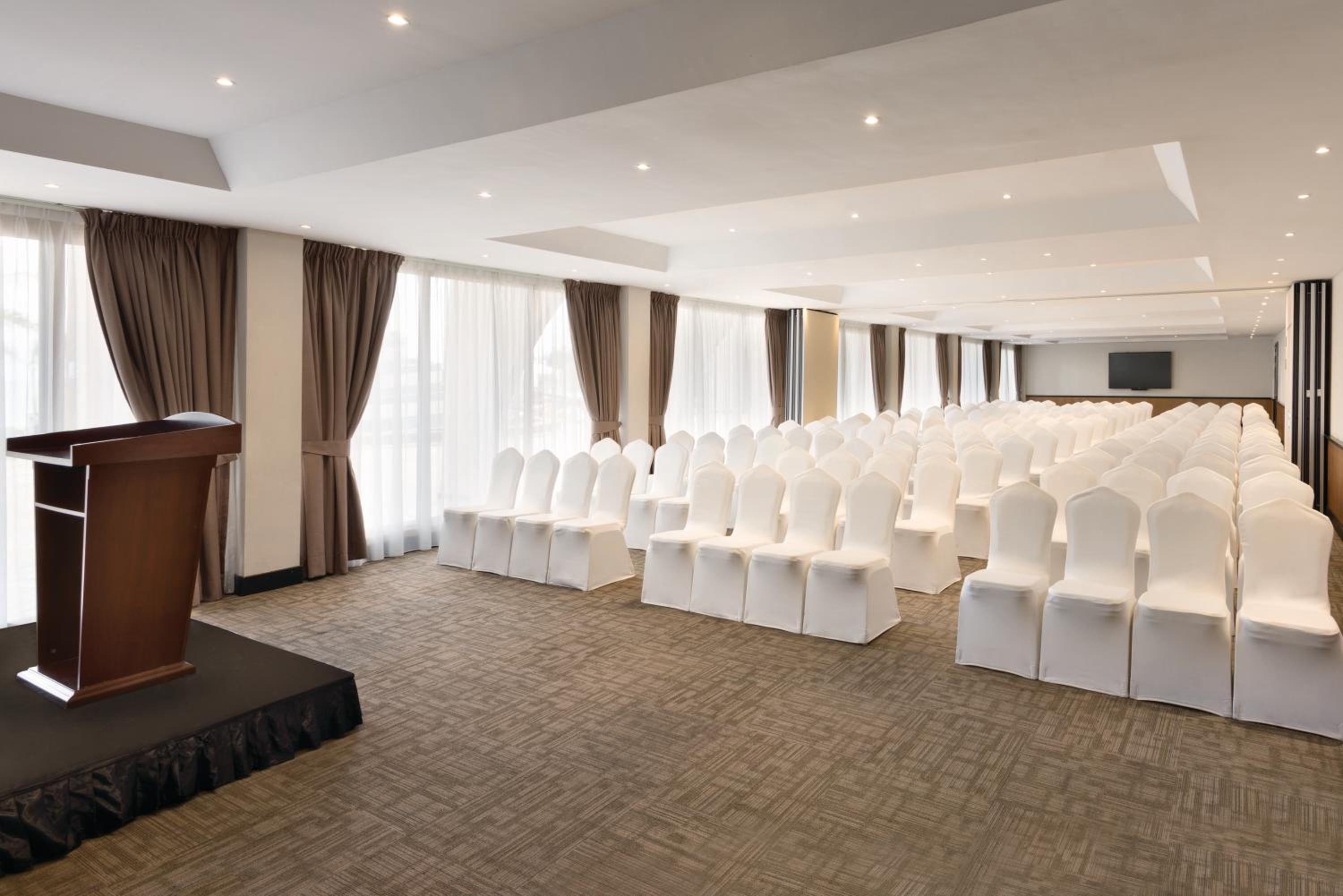 Ramada Resort By Wyndham Dar es Salaam