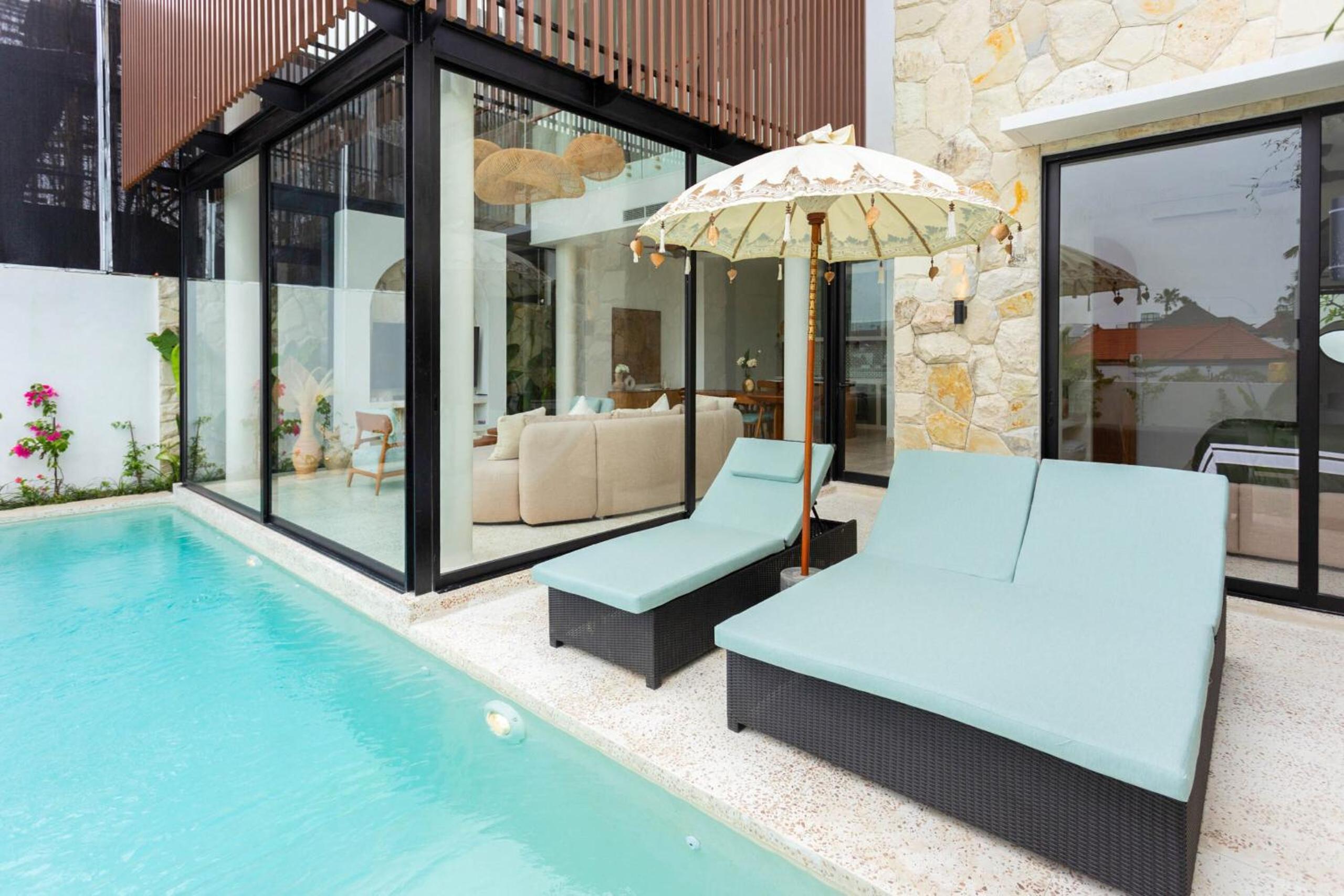 Villa Oria Canggu - Brand new 3BR mediterranean Villa with Ricefield sunset view
