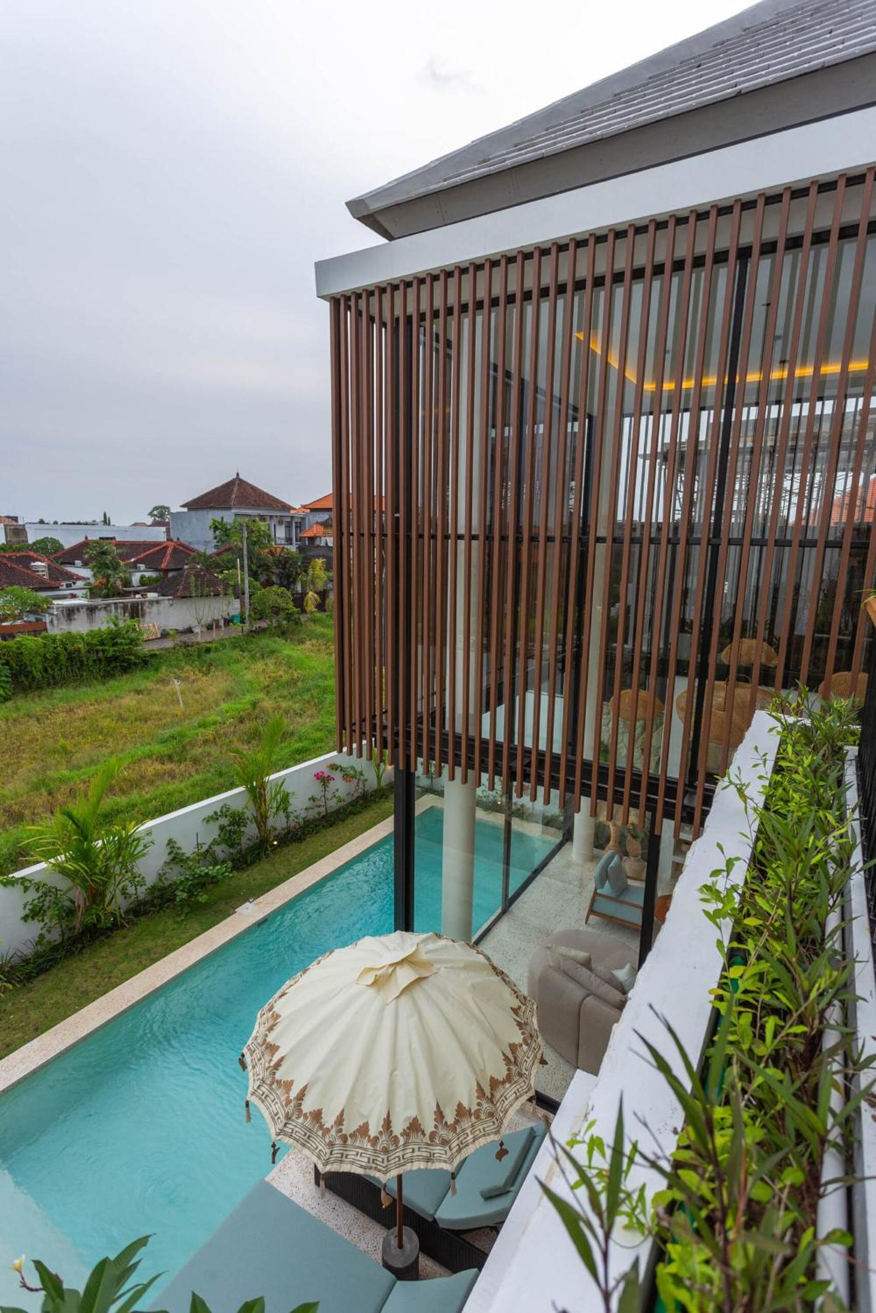 Villa Oria Canggu - Brand new 3BR mediterranean Villa with Ricefield sunset view