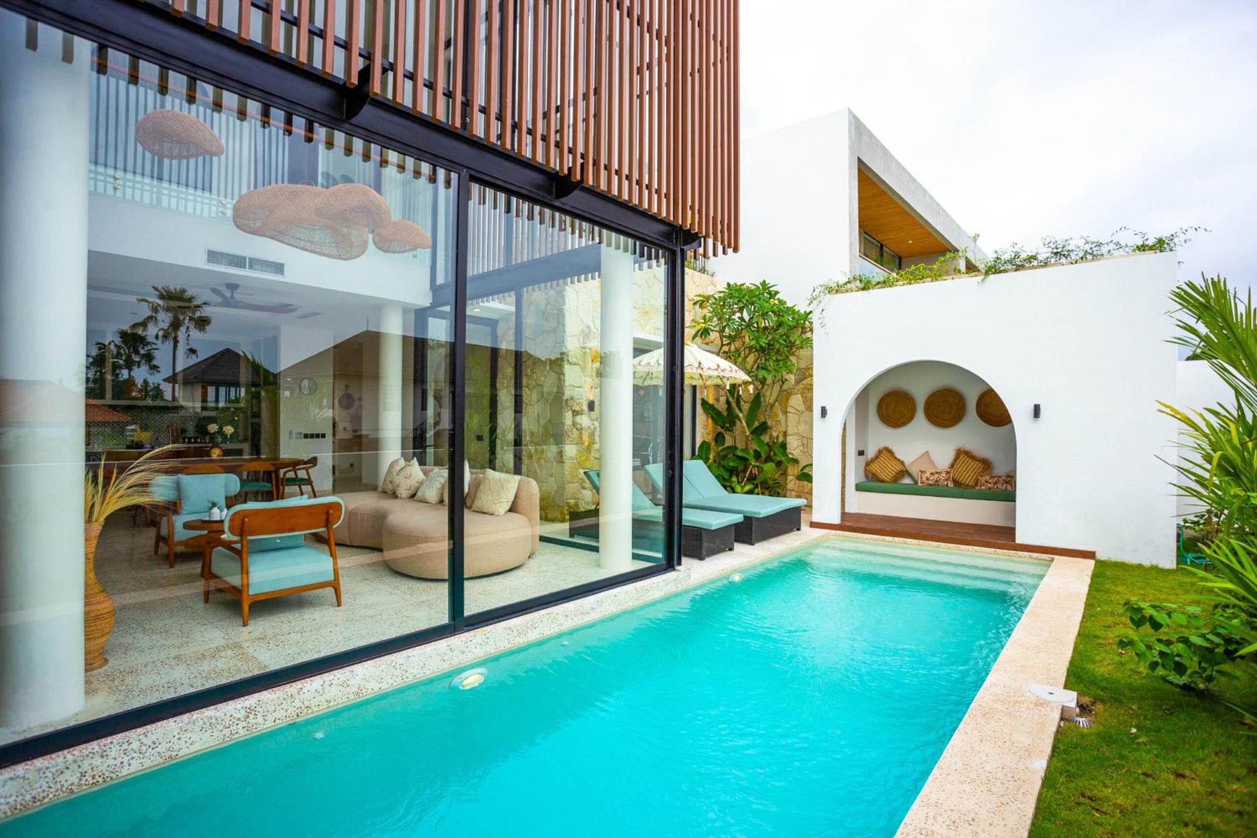 Villa Oria Canggu - Brand new 3BR mediterranean Villa with Ricefield sunset view