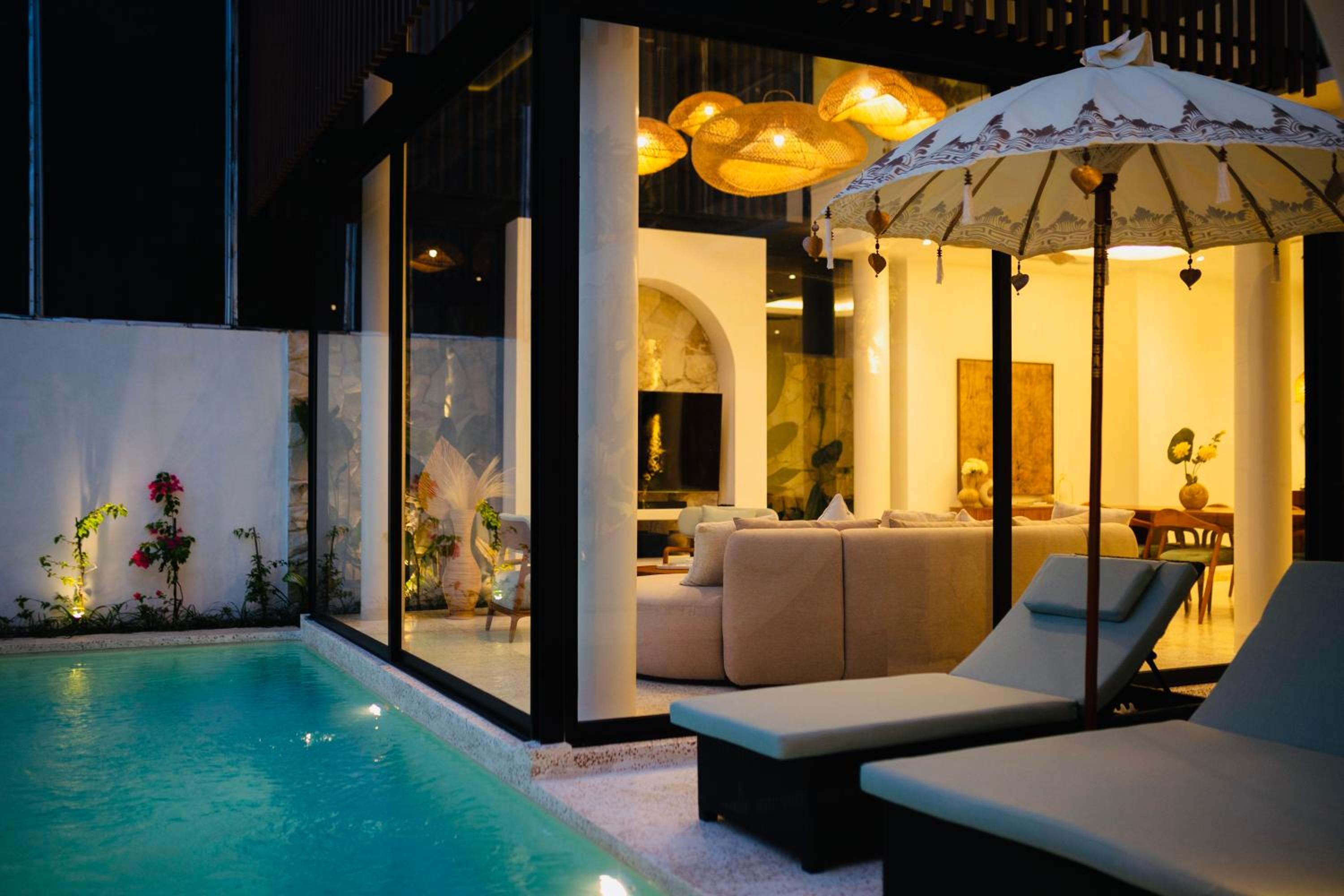 Villa Oria Canggu - Brand new 3BR mediterranean Villa with Ricefield sunset view