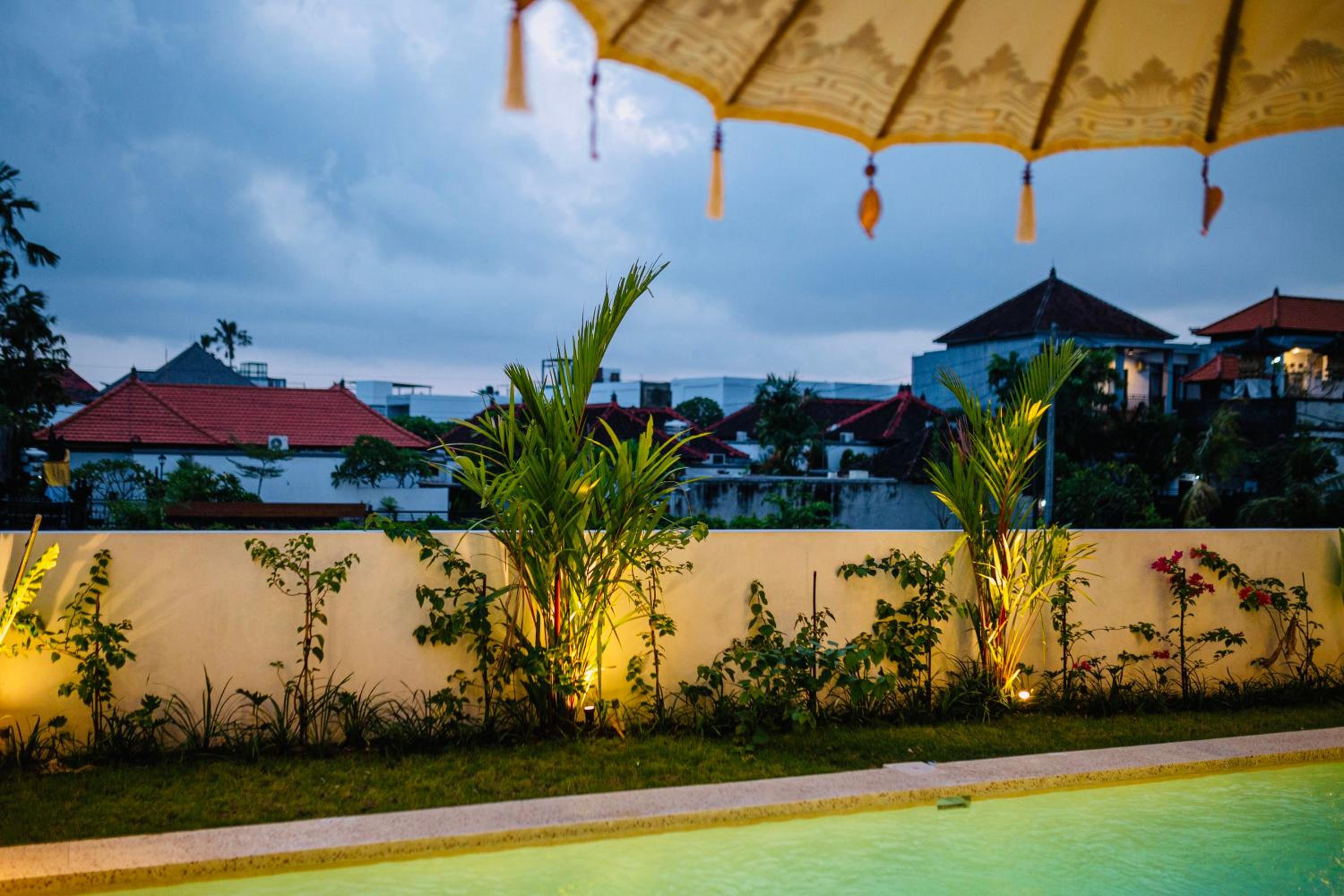 Villa Oria Canggu - Brand new 3BR mediterranean Villa with Ricefield sunset view
