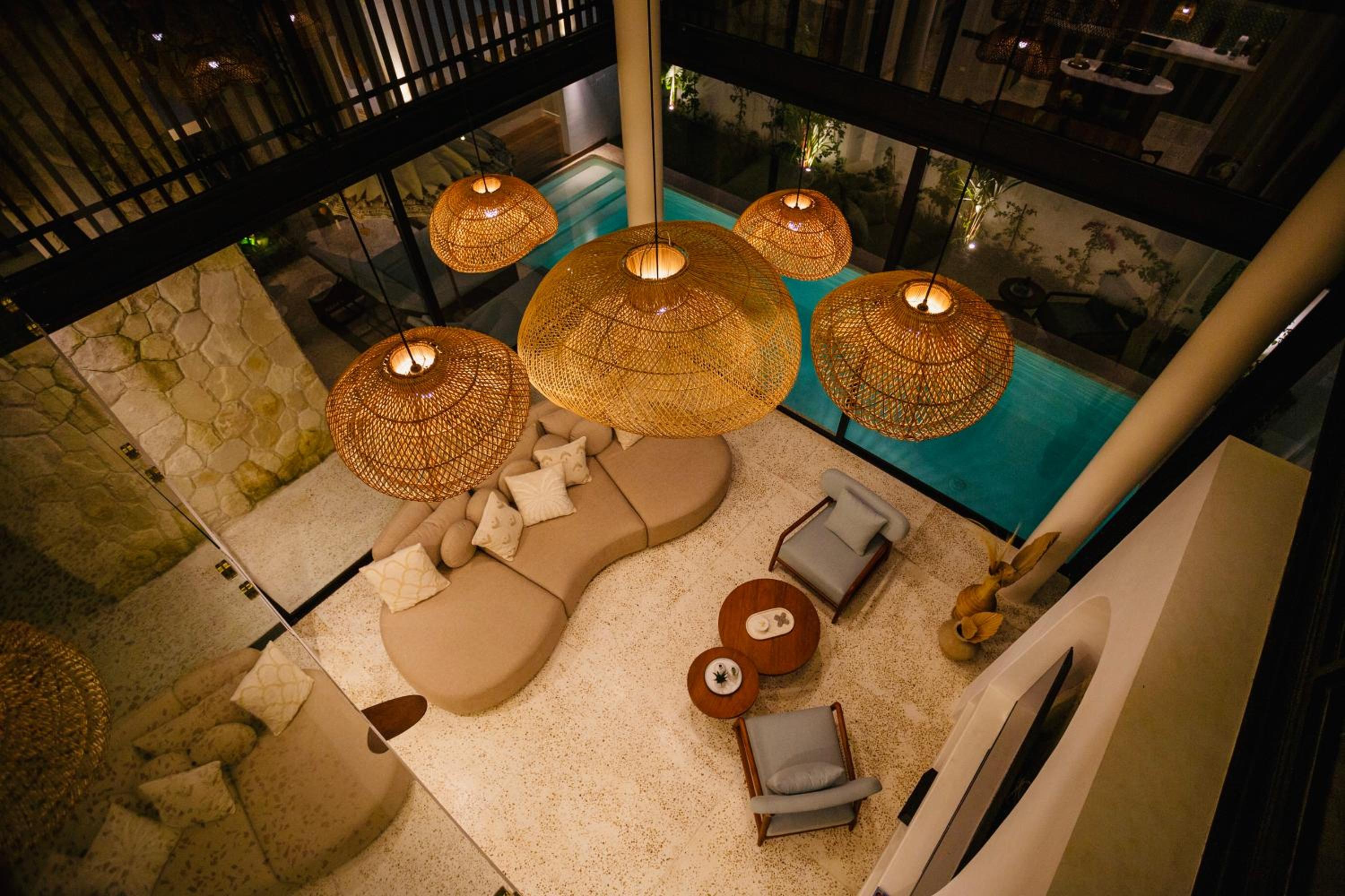 Villa Oria Canggu - Brand new 3BR mediterranean Villa with Ricefield sunset view
