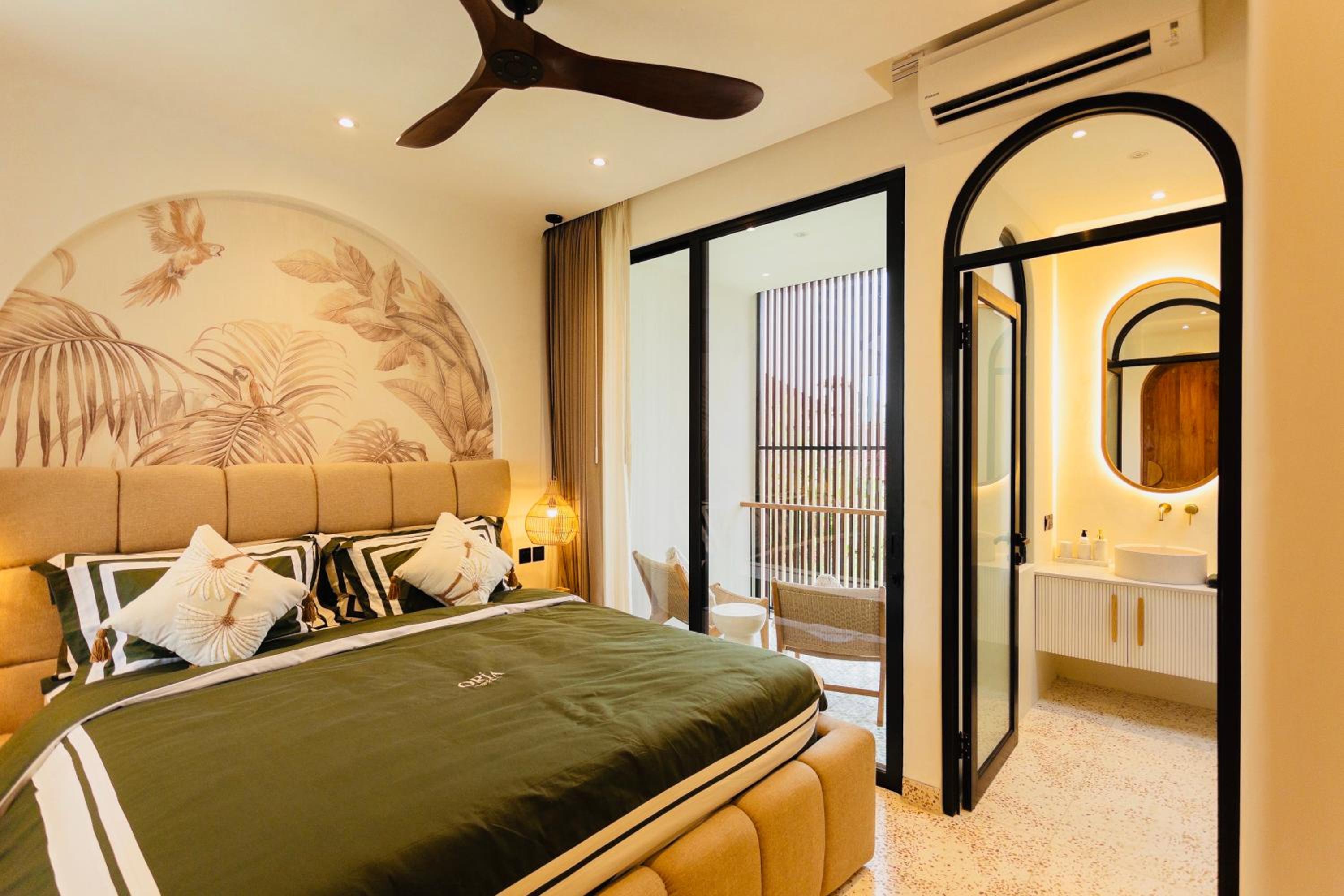Villa Oria Canggu - Brand new 3BR mediterranean Villa with Ricefield sunset view