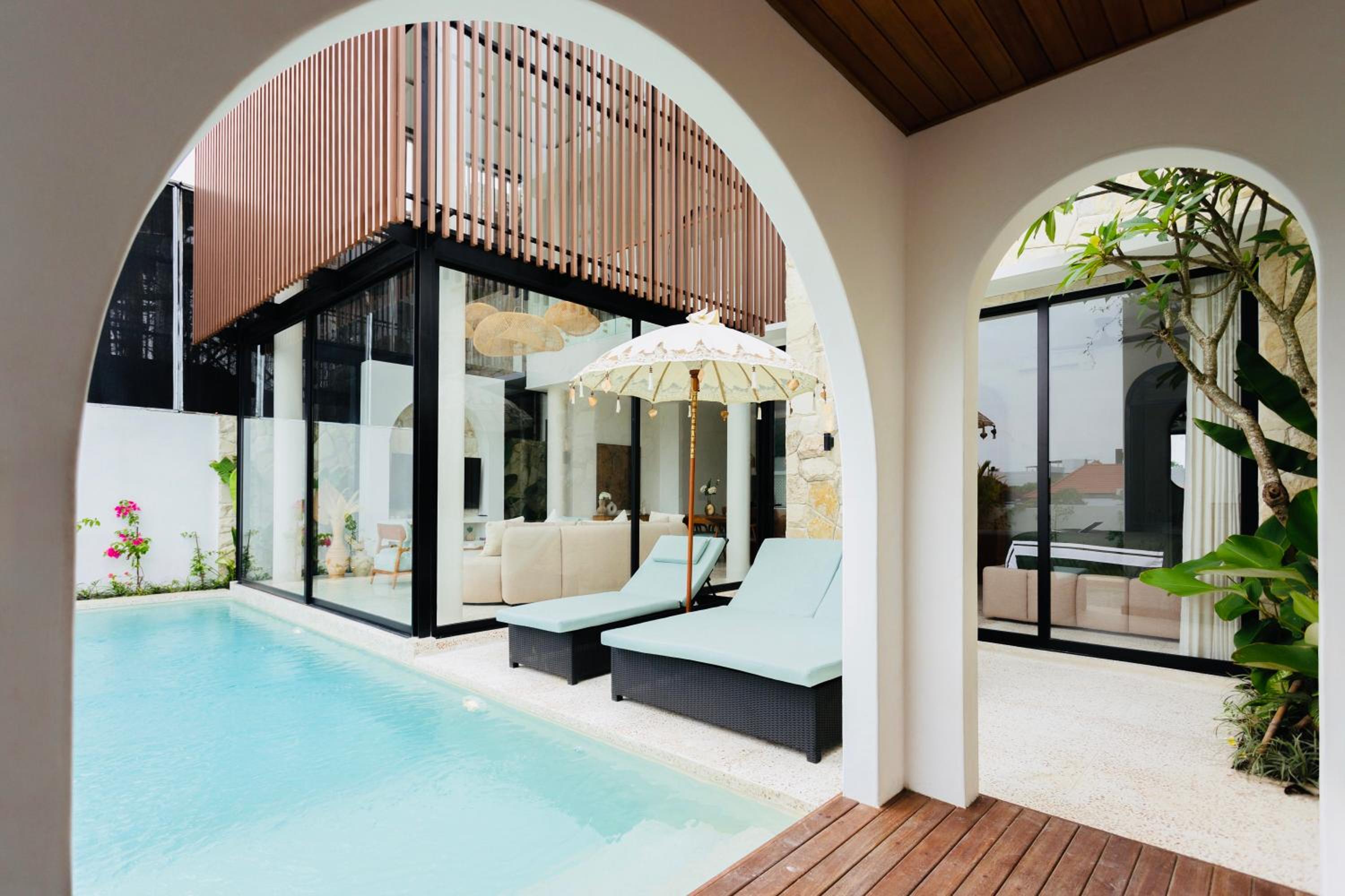 Villa Oria Canggu - Brand new 3BR mediterranean Villa with Ricefield sunset view