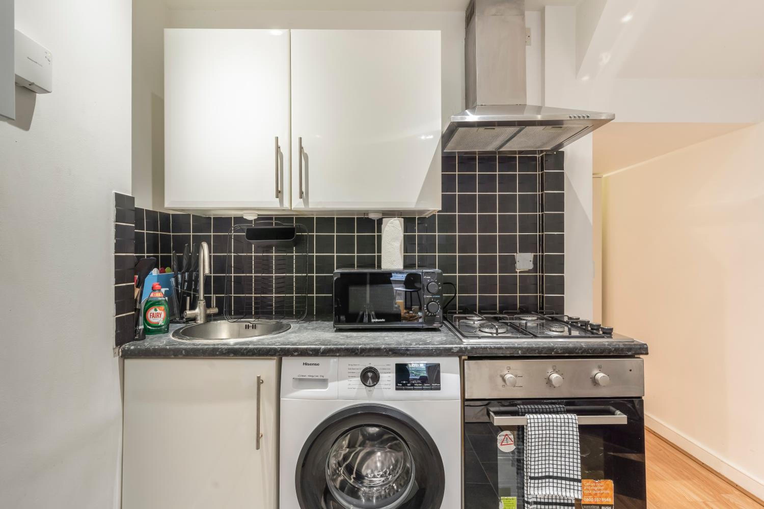 Stylish 2 Bed Flat North London