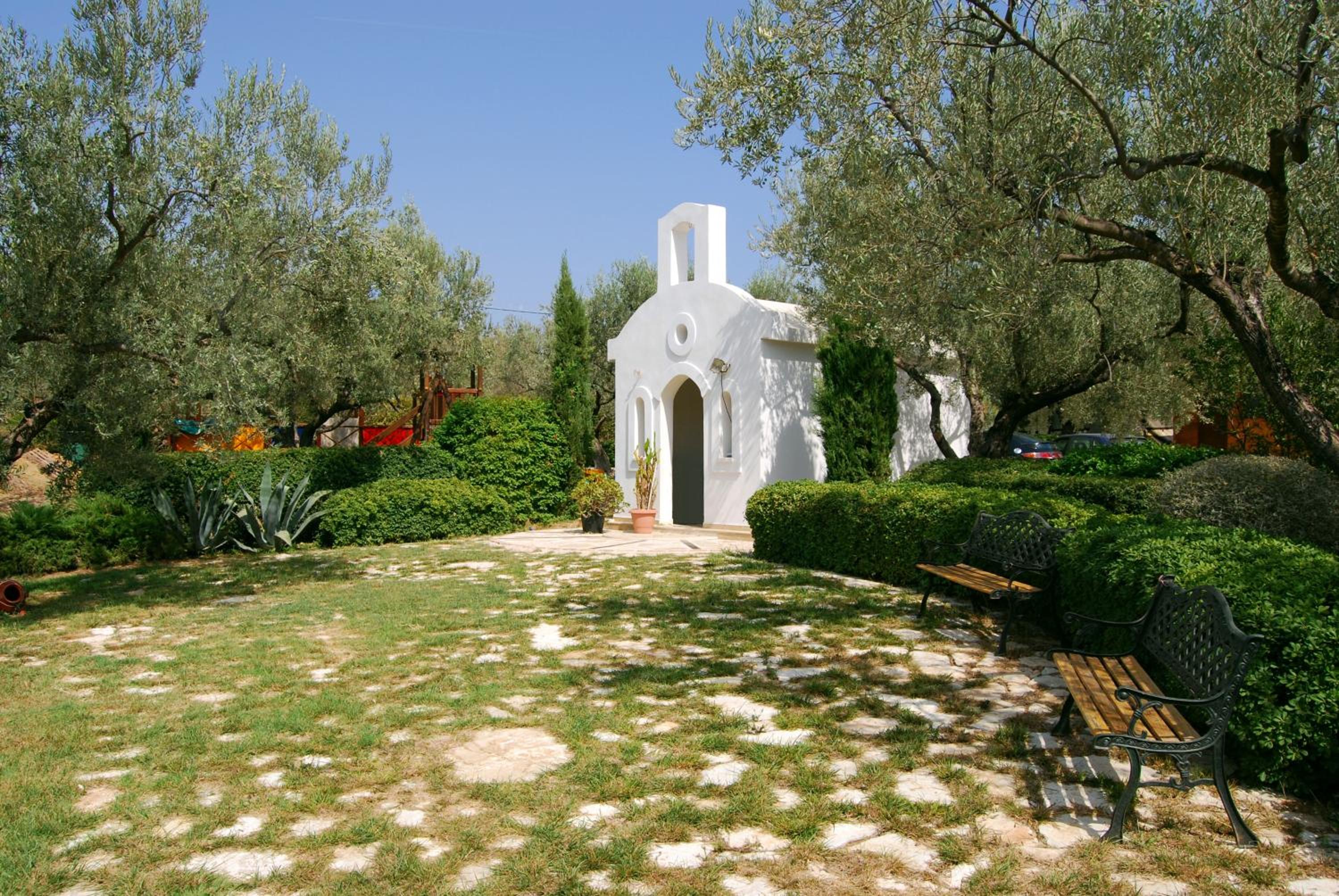 Photo 44
