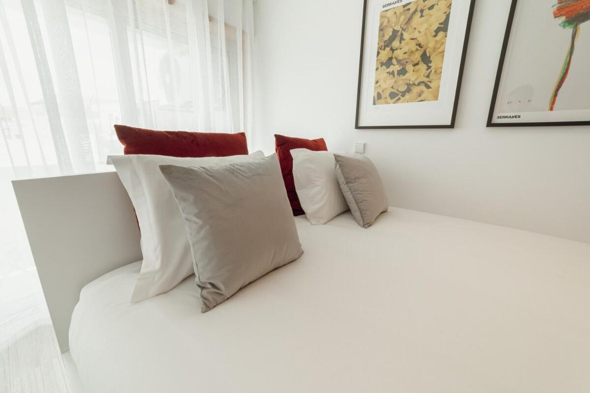 Stylish Flat by Hosty