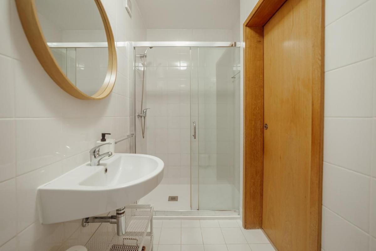 Stylish Flat by Hosty