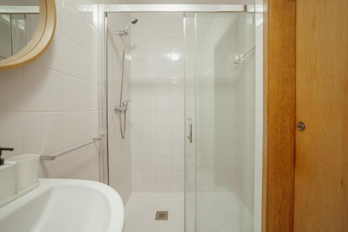 Stylish Flat by Hosty
