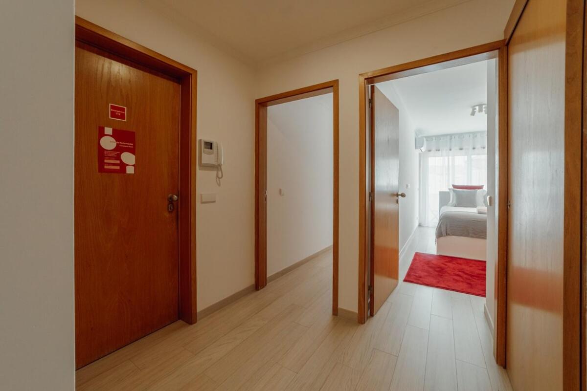 Stylish Flat by Hosty