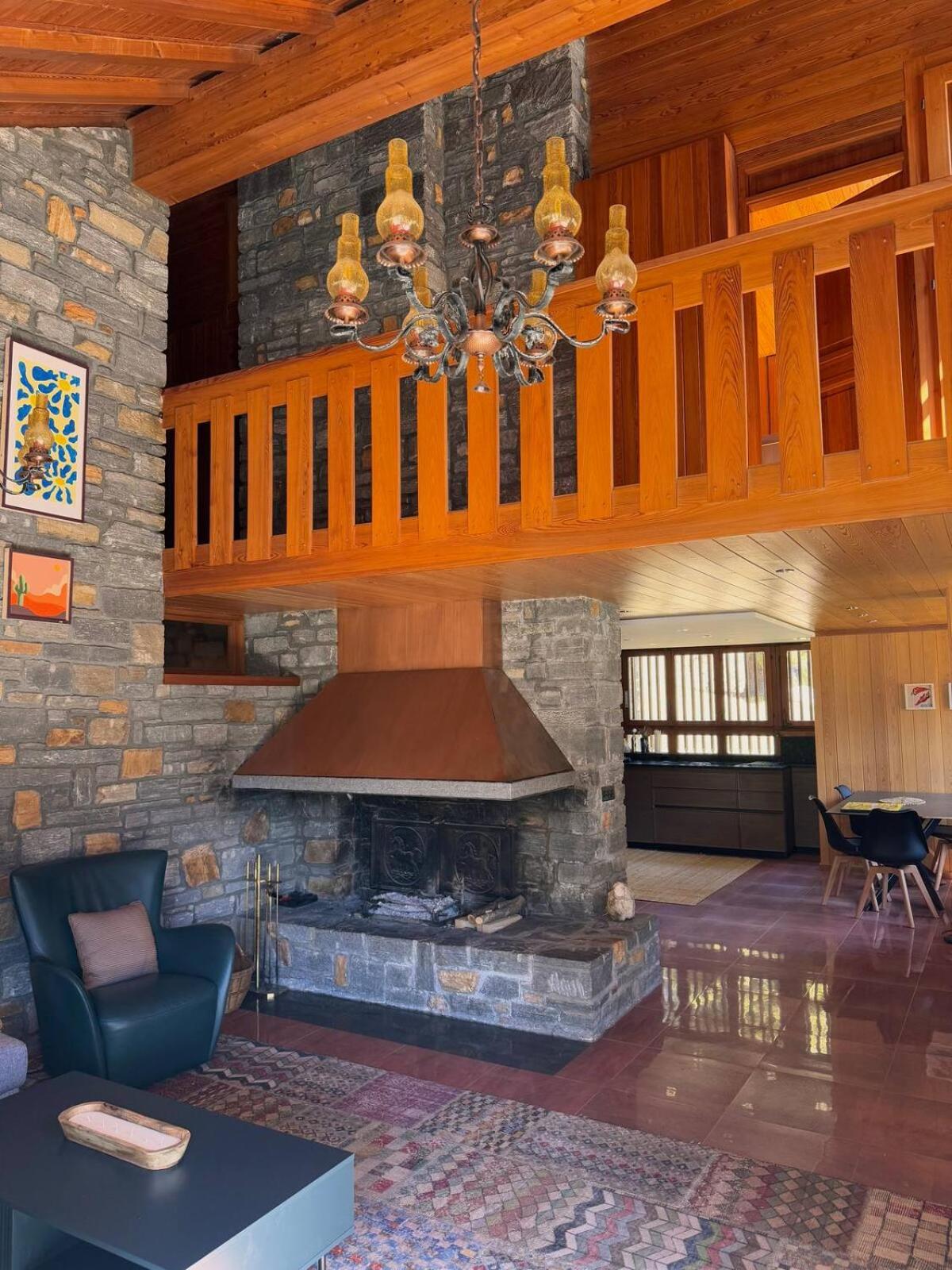 Private 3-story villa in Val calanca, Rossa