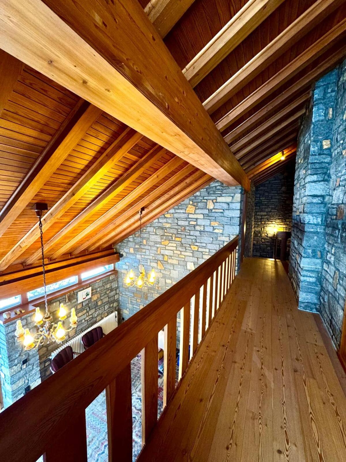 Private 3-story villa in Val calanca, Rossa