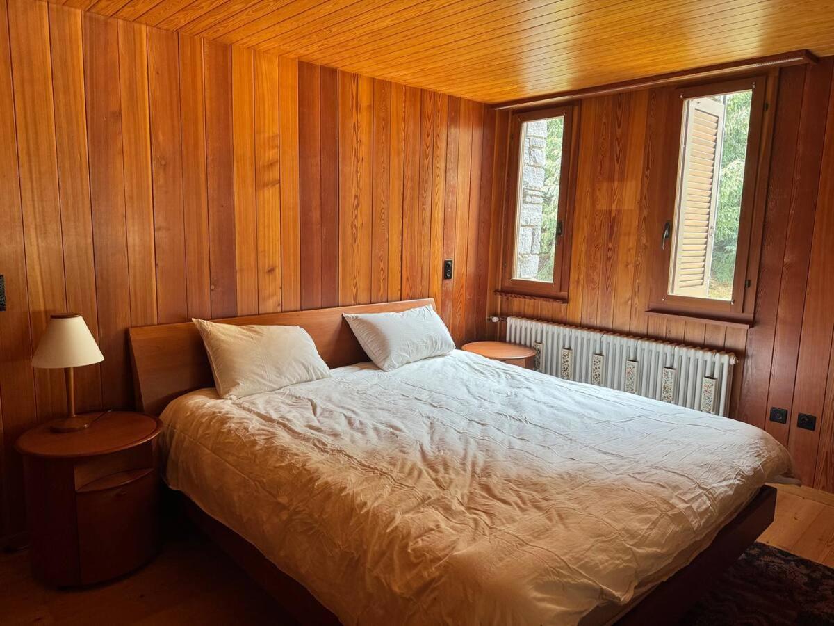 Private 3-story villa in Val calanca, Rossa