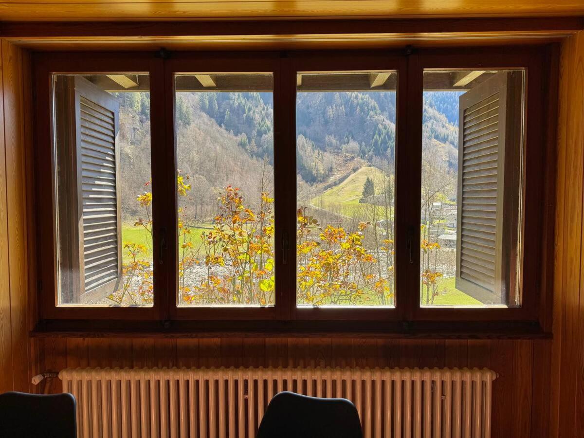 Private 3-story villa in Val calanca, Rossa