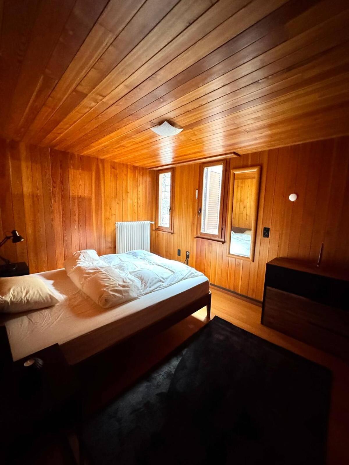Private 3-story villa in Val calanca, Rossa