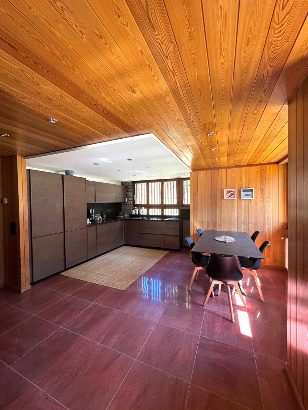 Private 3-story villa in Val calanca, Rossa
