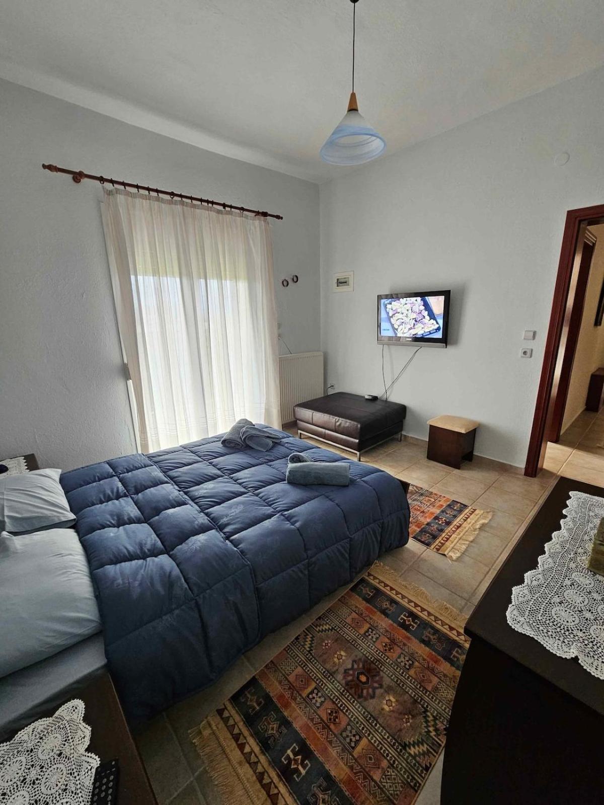 Paikos Townhouse, Hot Springs