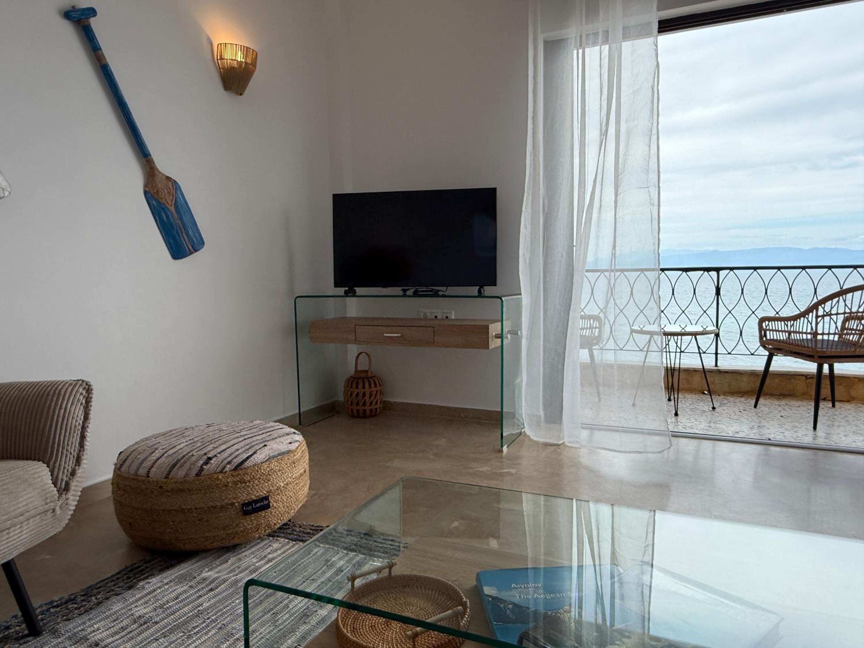 Fronte Mare Suite - Sea Front Luxury Suite With Private Beach Patio