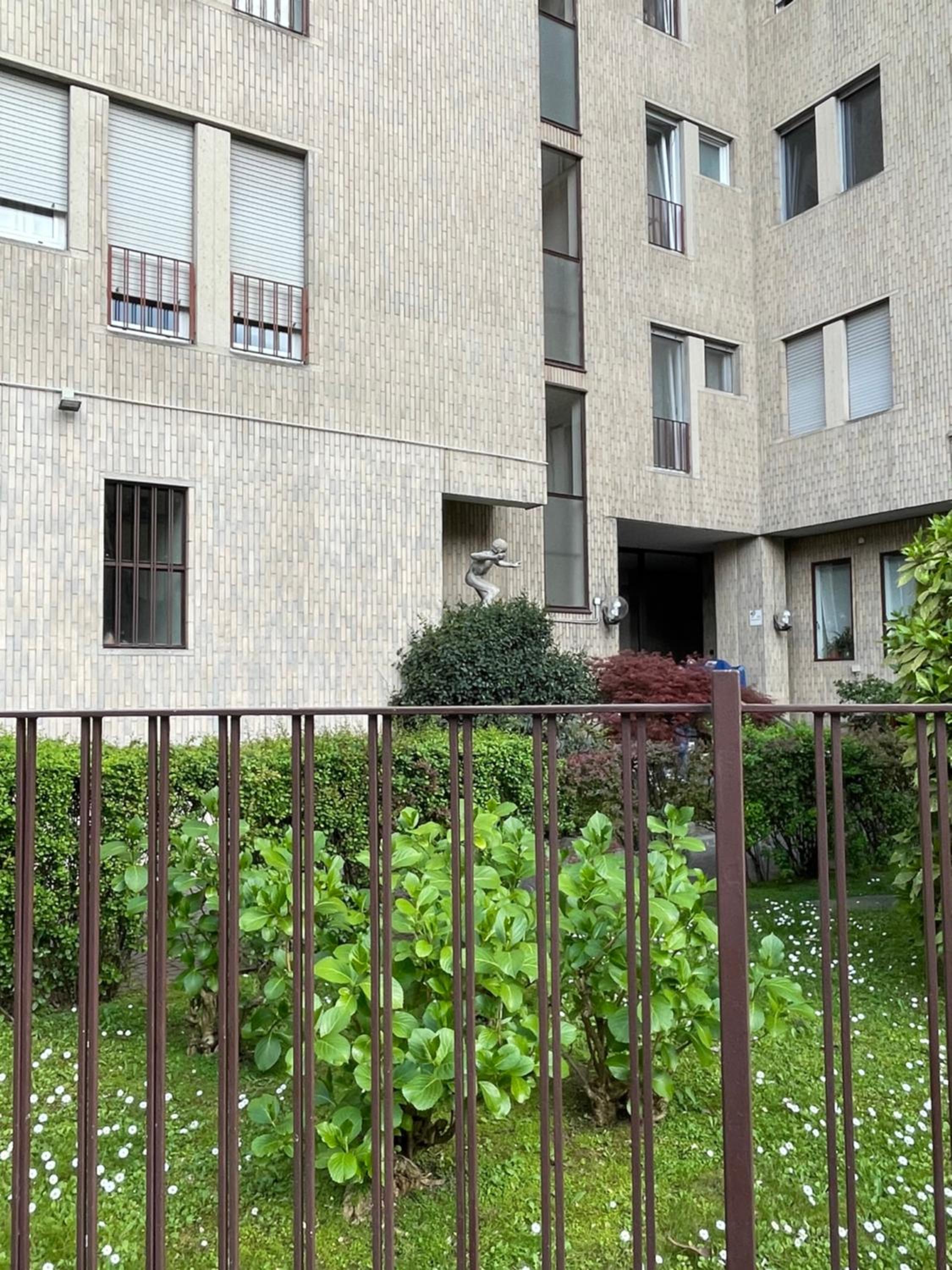 NEW 2 bedroom apartment in Navigli with a great view!
