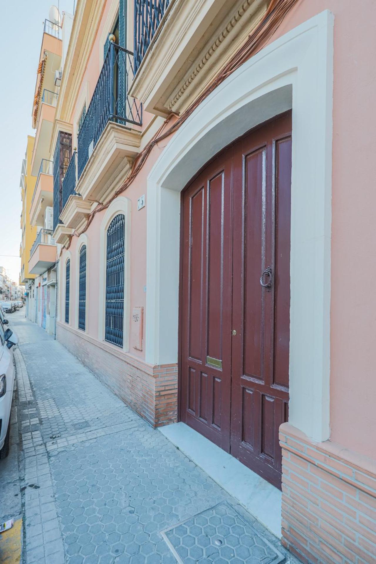 NEW Gorgeous 2-Bed Apt in Seville Center