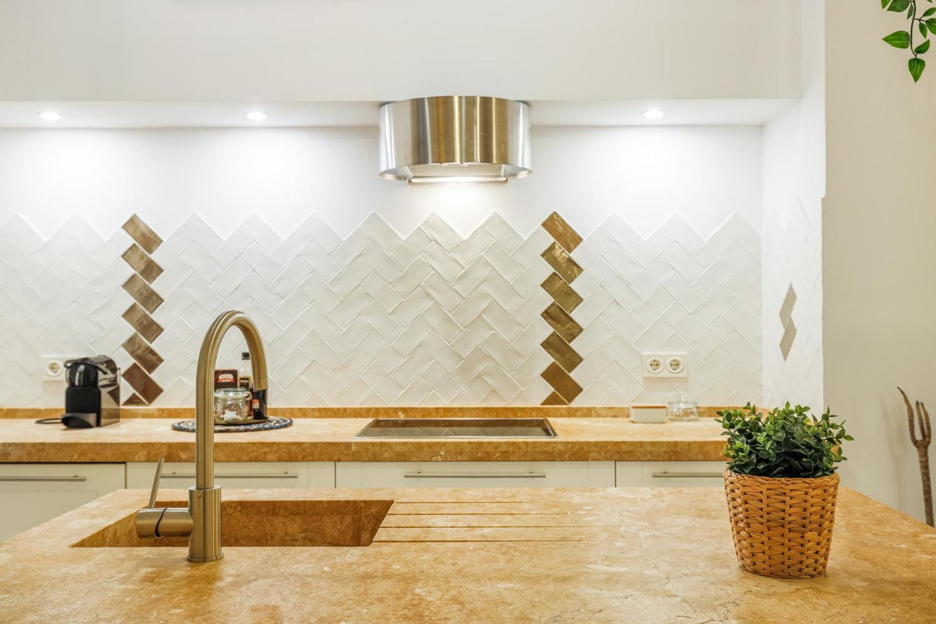 NEW Gorgeous 2-Bed Apt in Seville Center