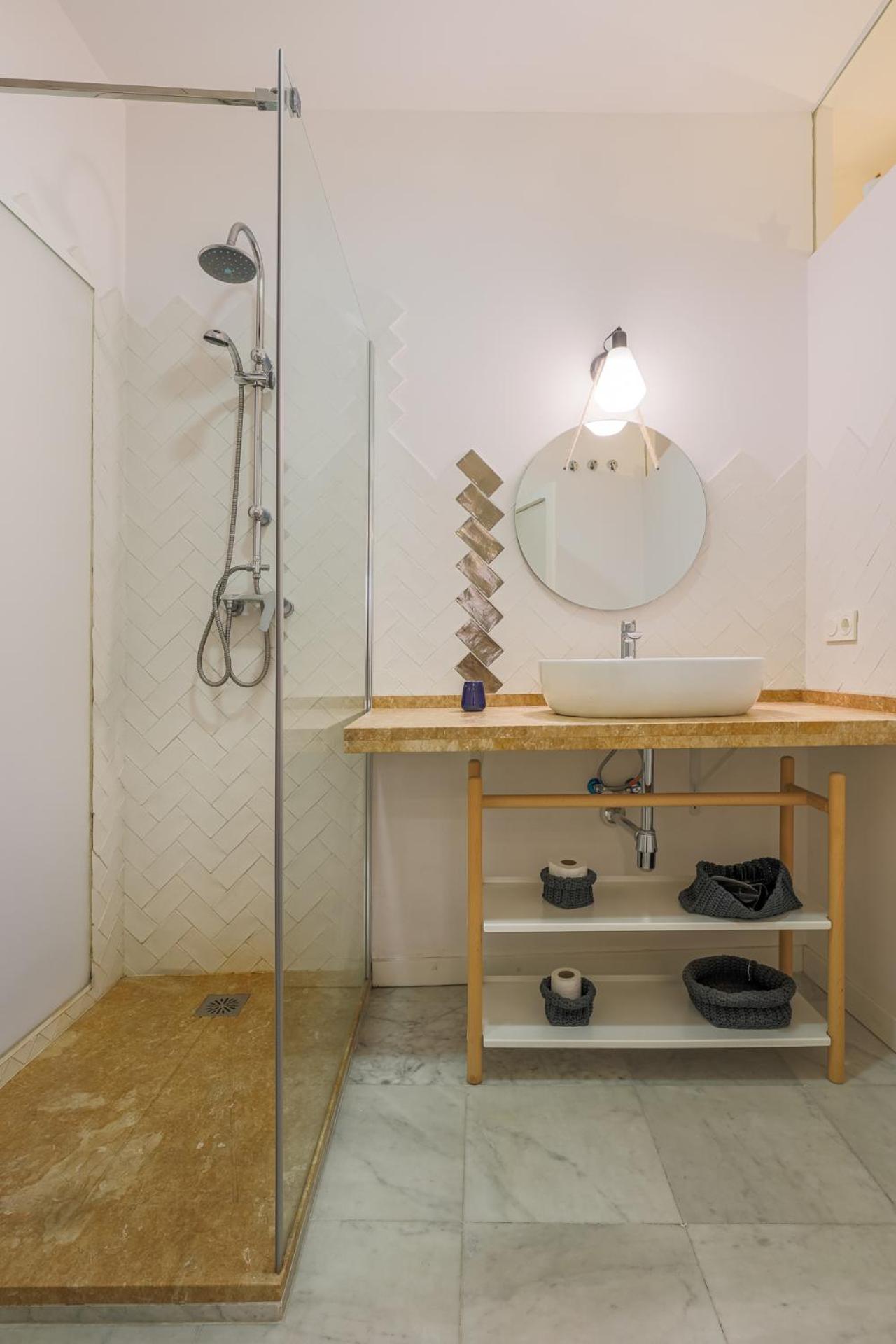 NEW Gorgeous 2-Bed Apt in Seville Center
