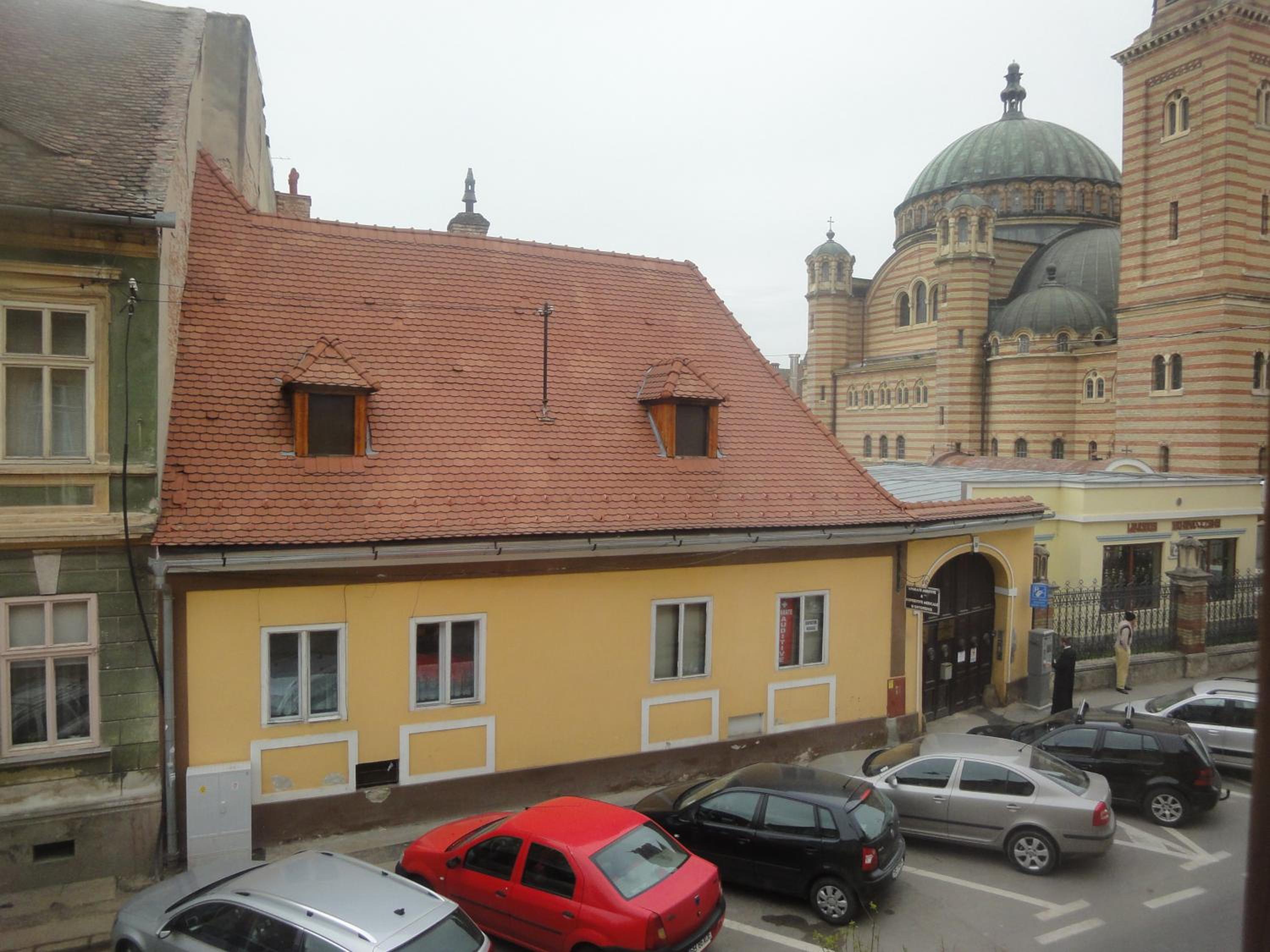 Hotel Luxury Central Apartment In Sibiu