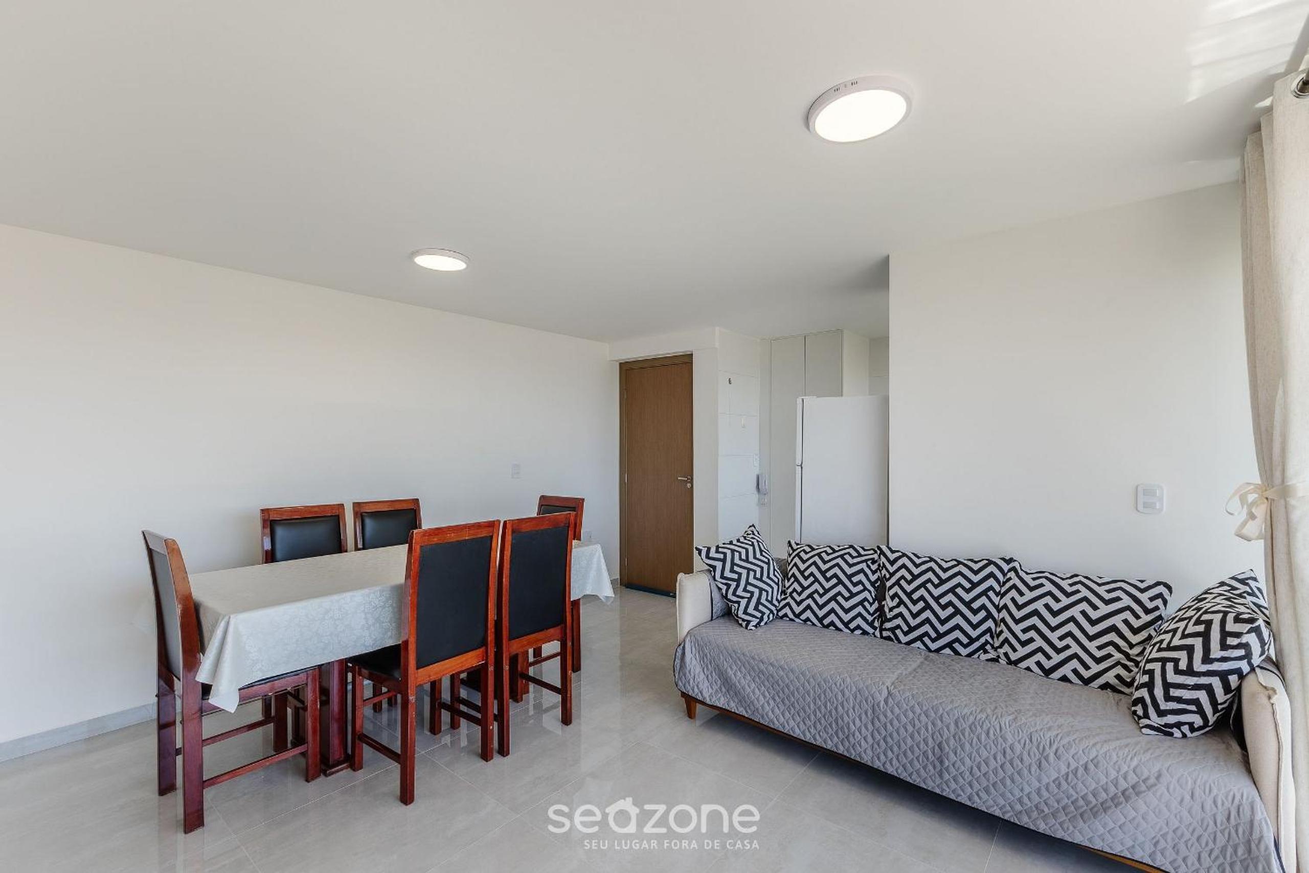 Building with swimming pool 300m from the beach in Ilhéus - MMD