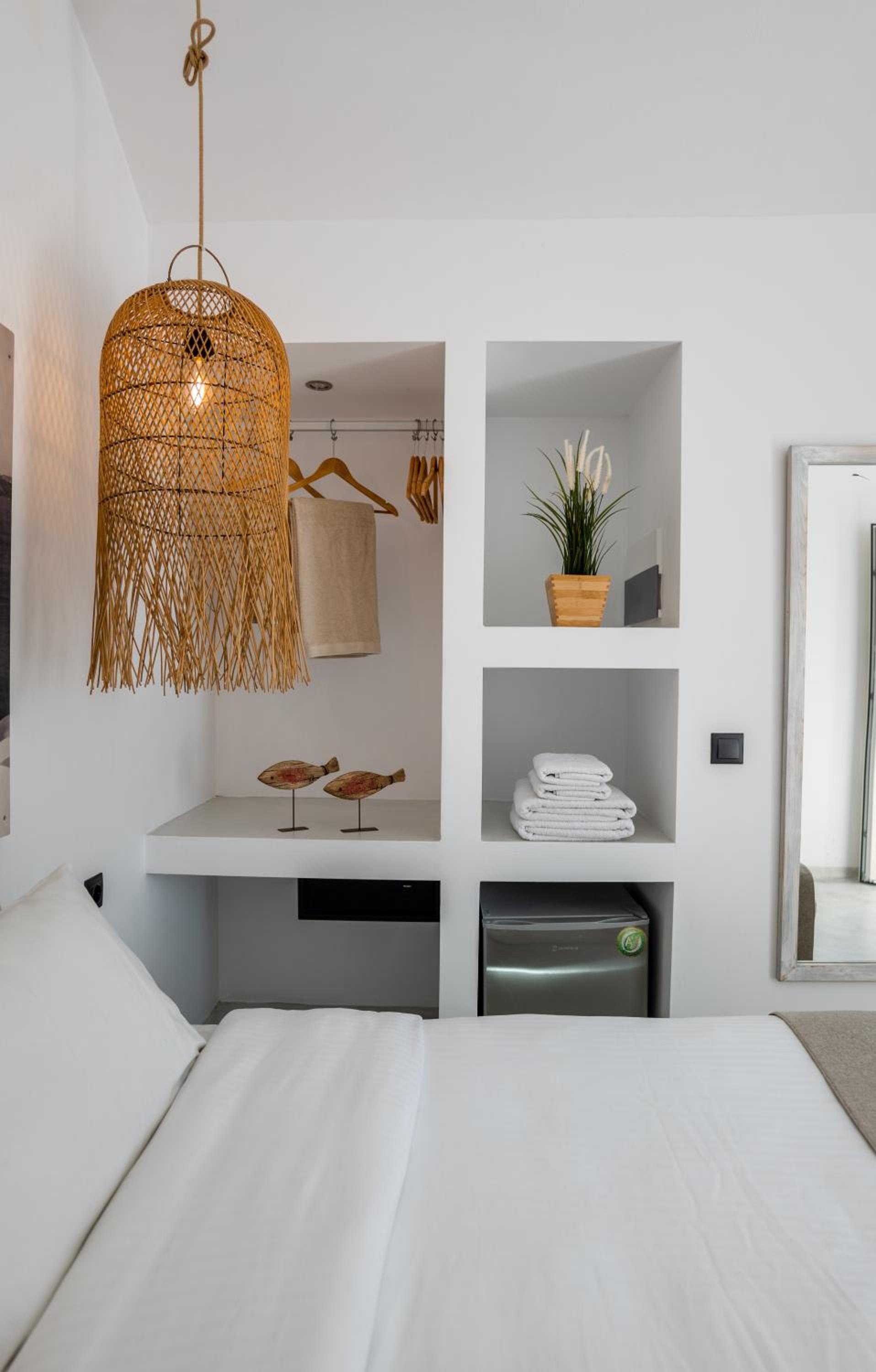 Cliff Aura Suites