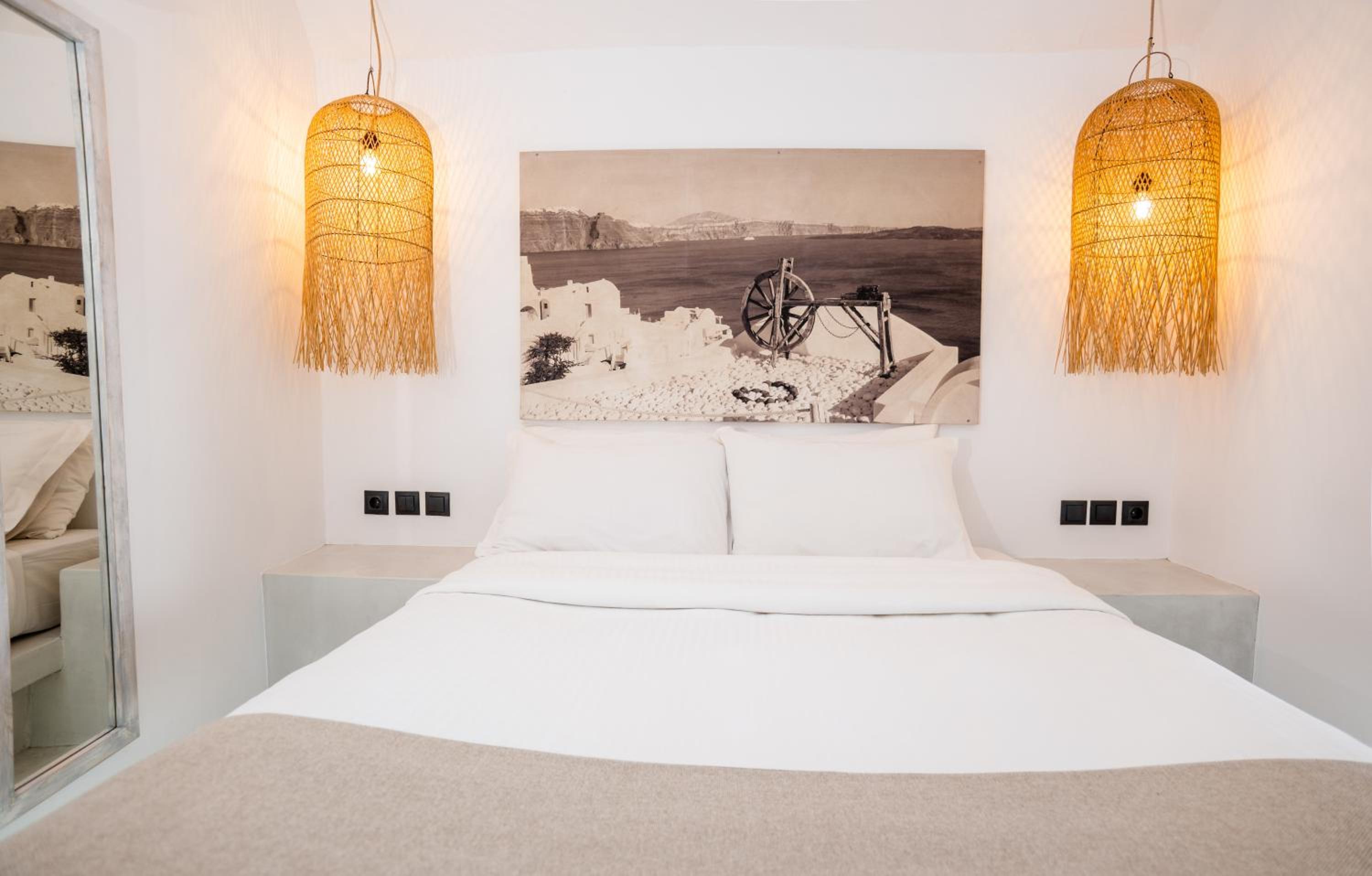 Cliff Aura Suites