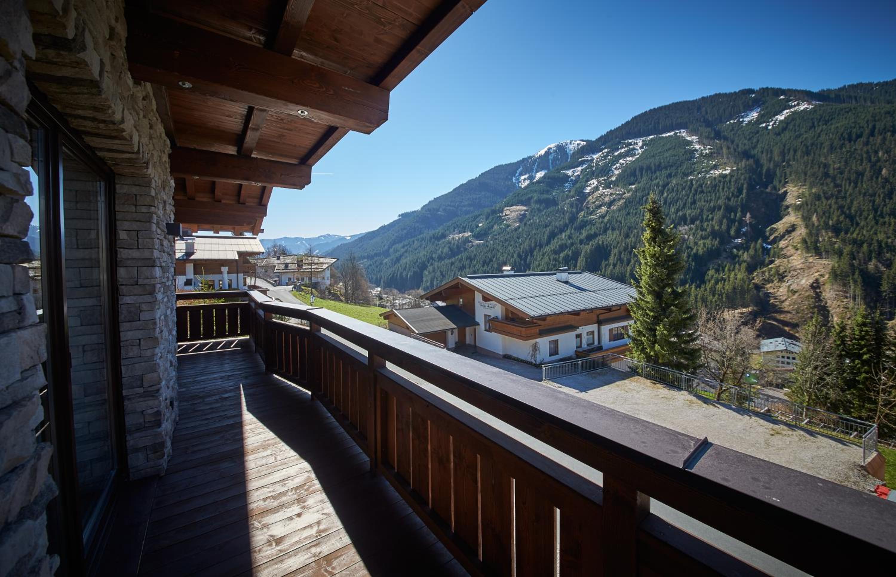 Life & Luxury Appartements view 5