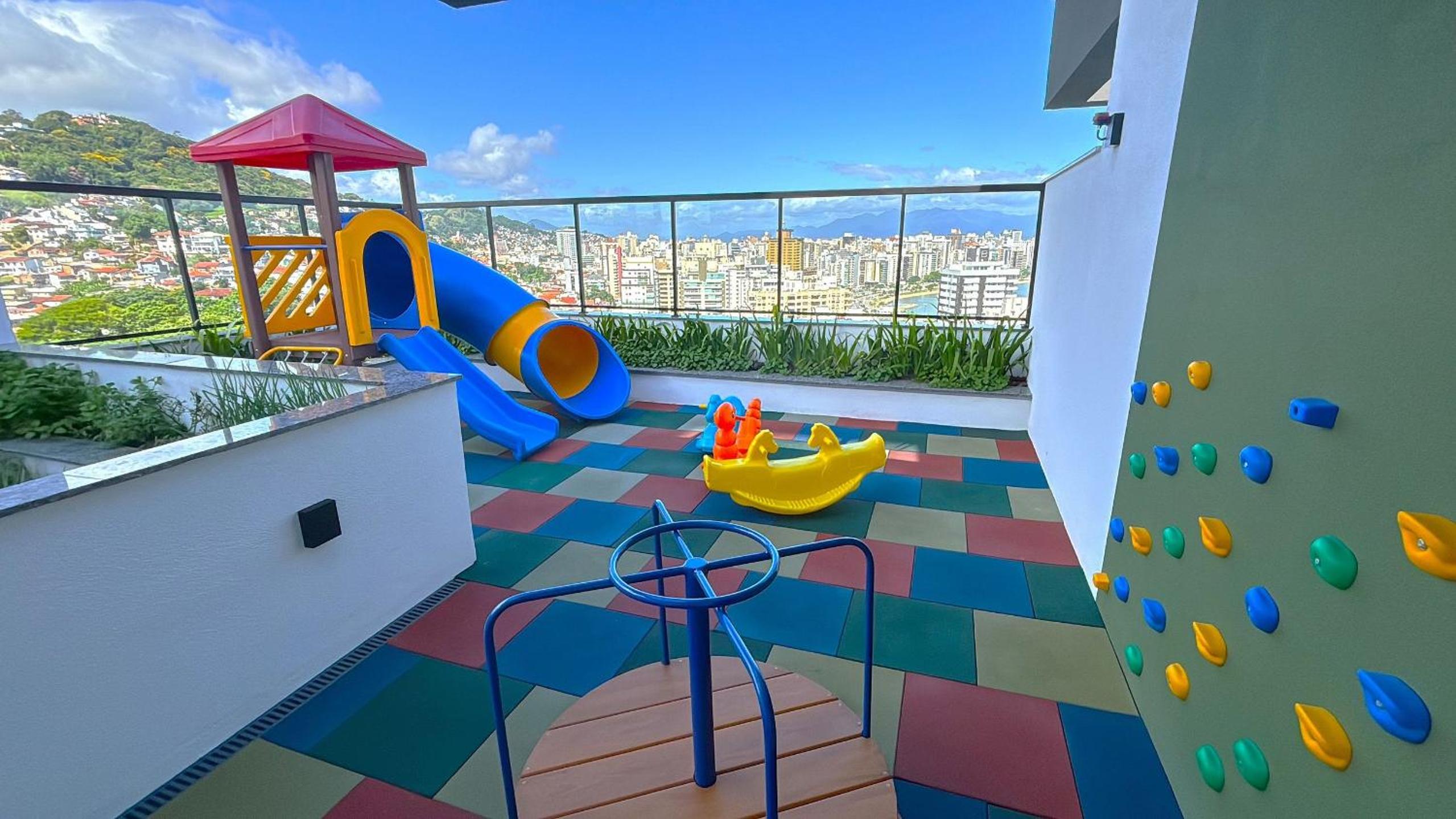 Relaxing and complete stay in a building with pool – VPD