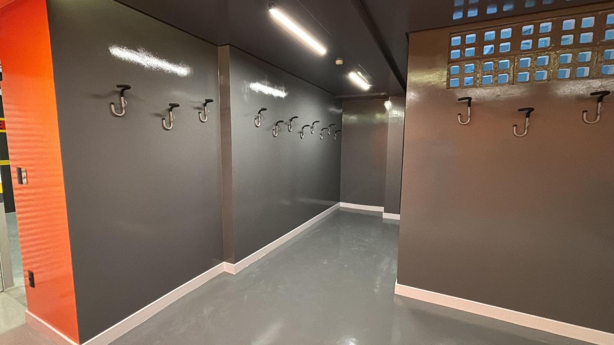 Relaxing and complete stay in a building with pool – VPD