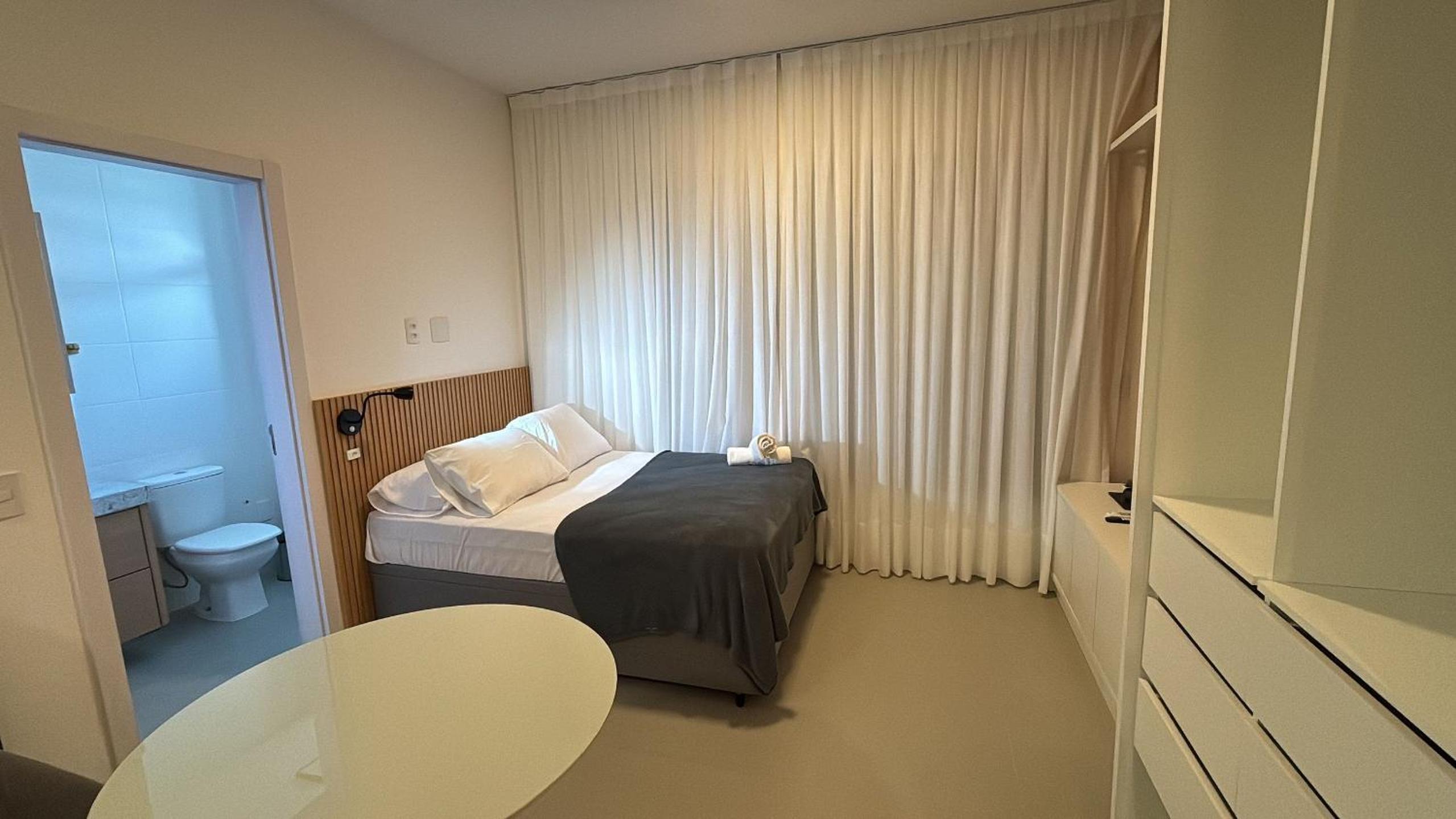 Relaxing and complete stay in a building with pool – VPD