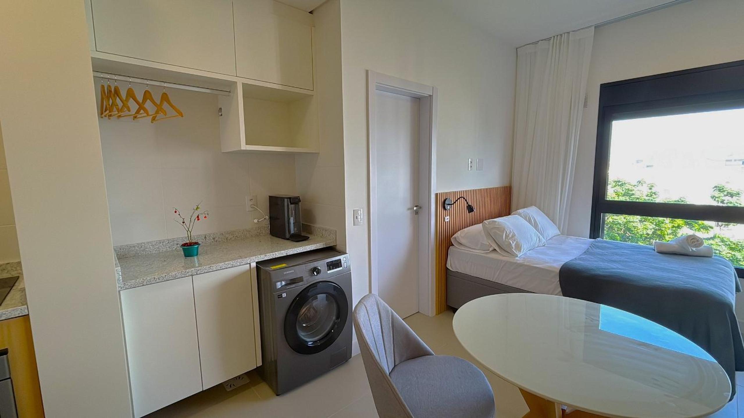 Relaxing and complete stay in a building with pool – VPD