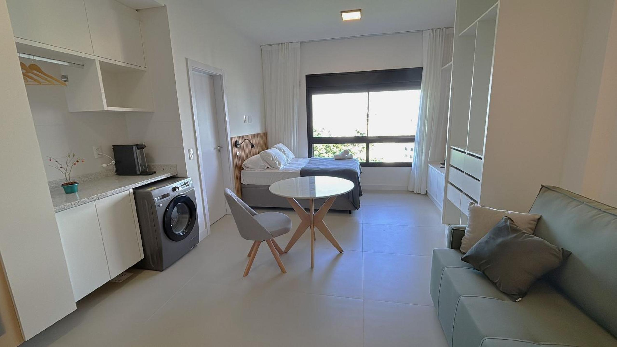 Relaxing and complete stay in a building with pool – VPD