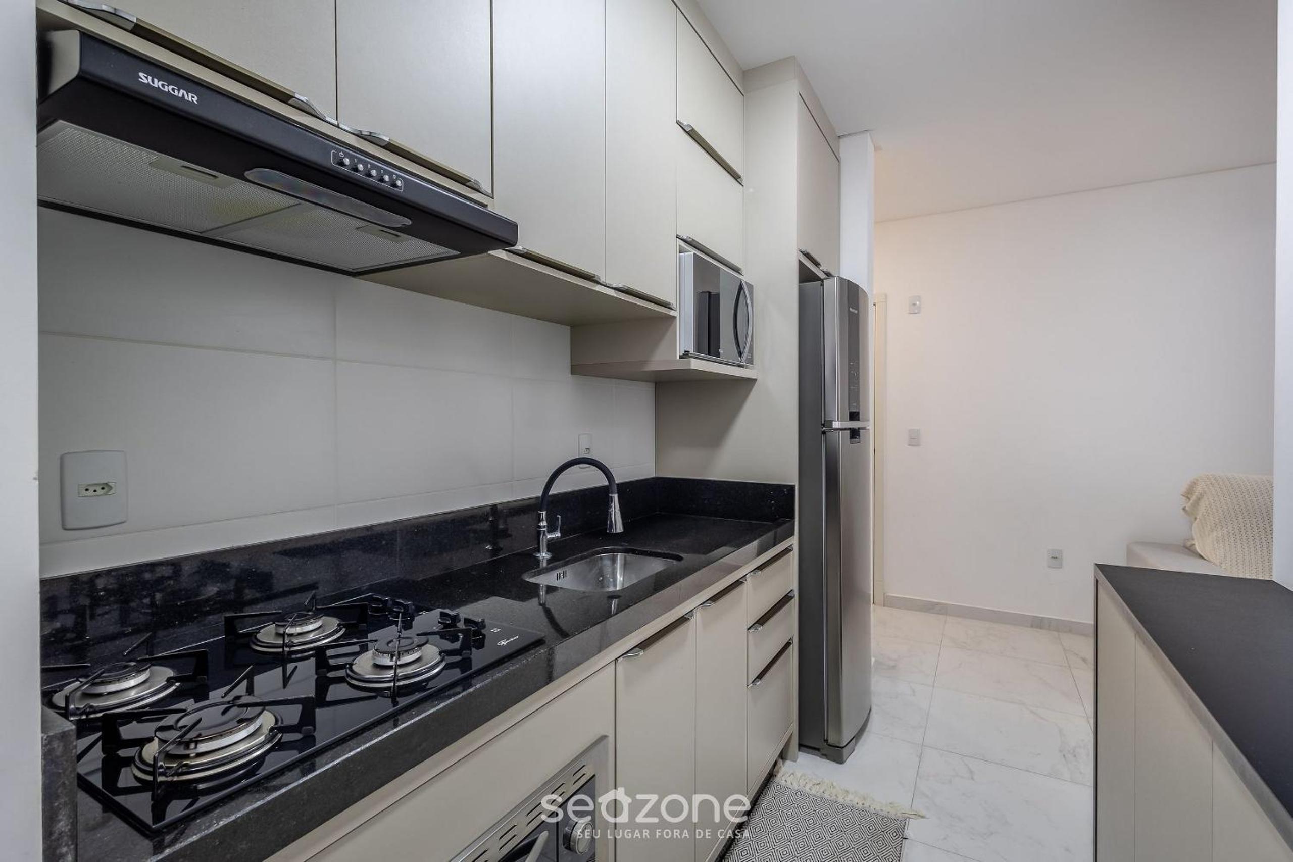 2BR apt w/ BBQ, 800m from beach – CBA0902