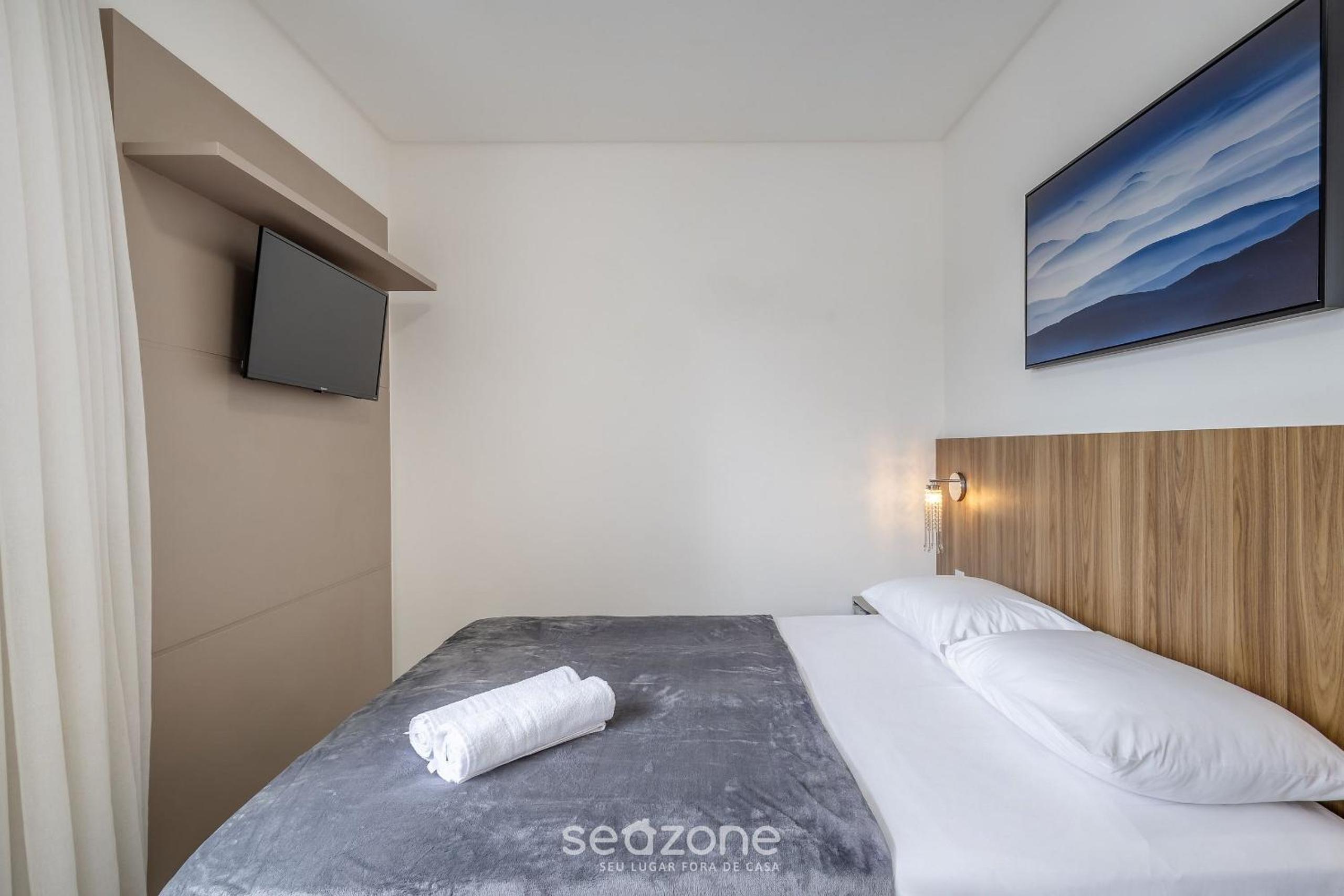 2BR apt w/ BBQ, 800m from beach – CBA0902