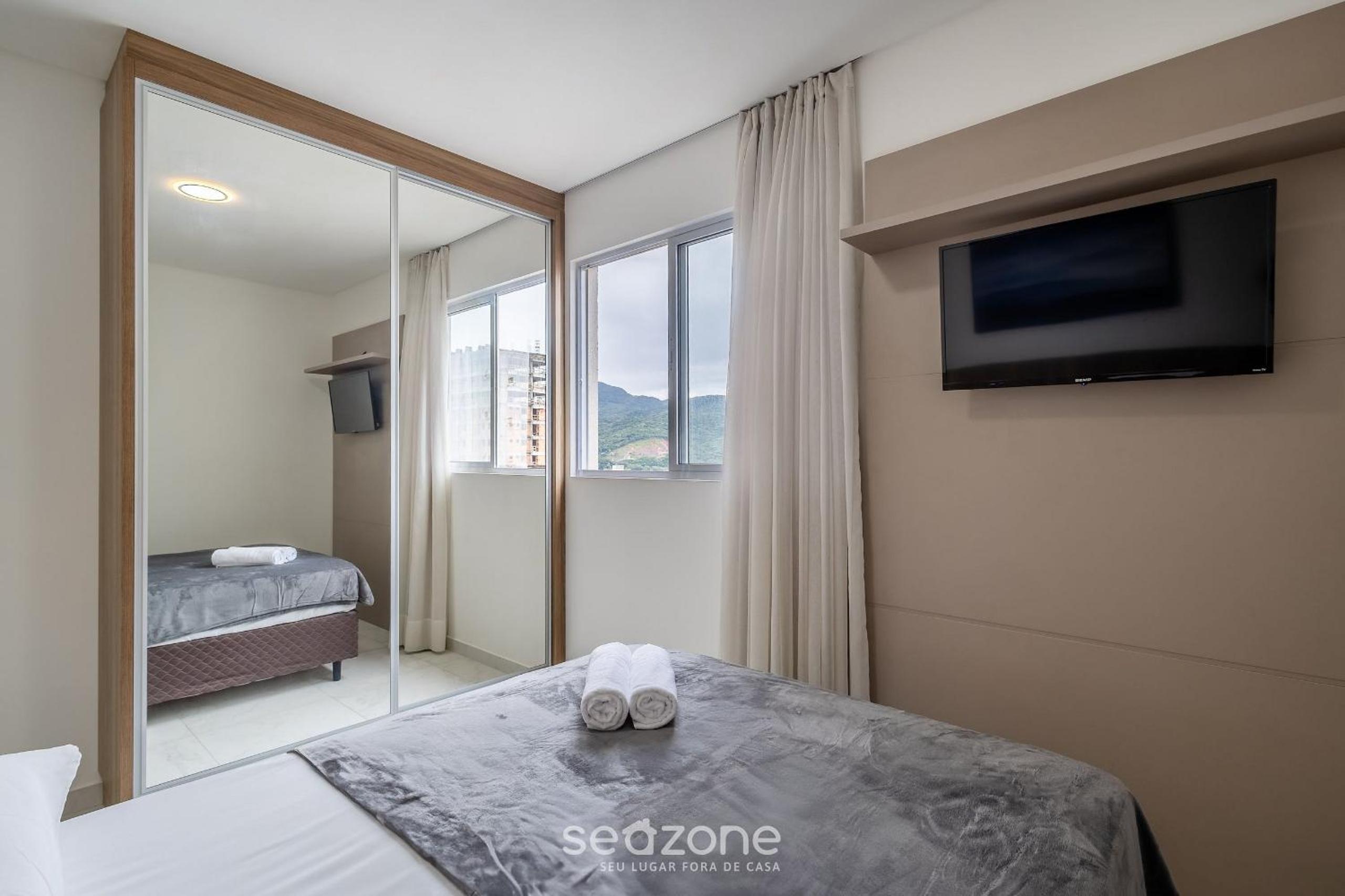 2BR apt w/ BBQ, 800m from beach – CBA0902