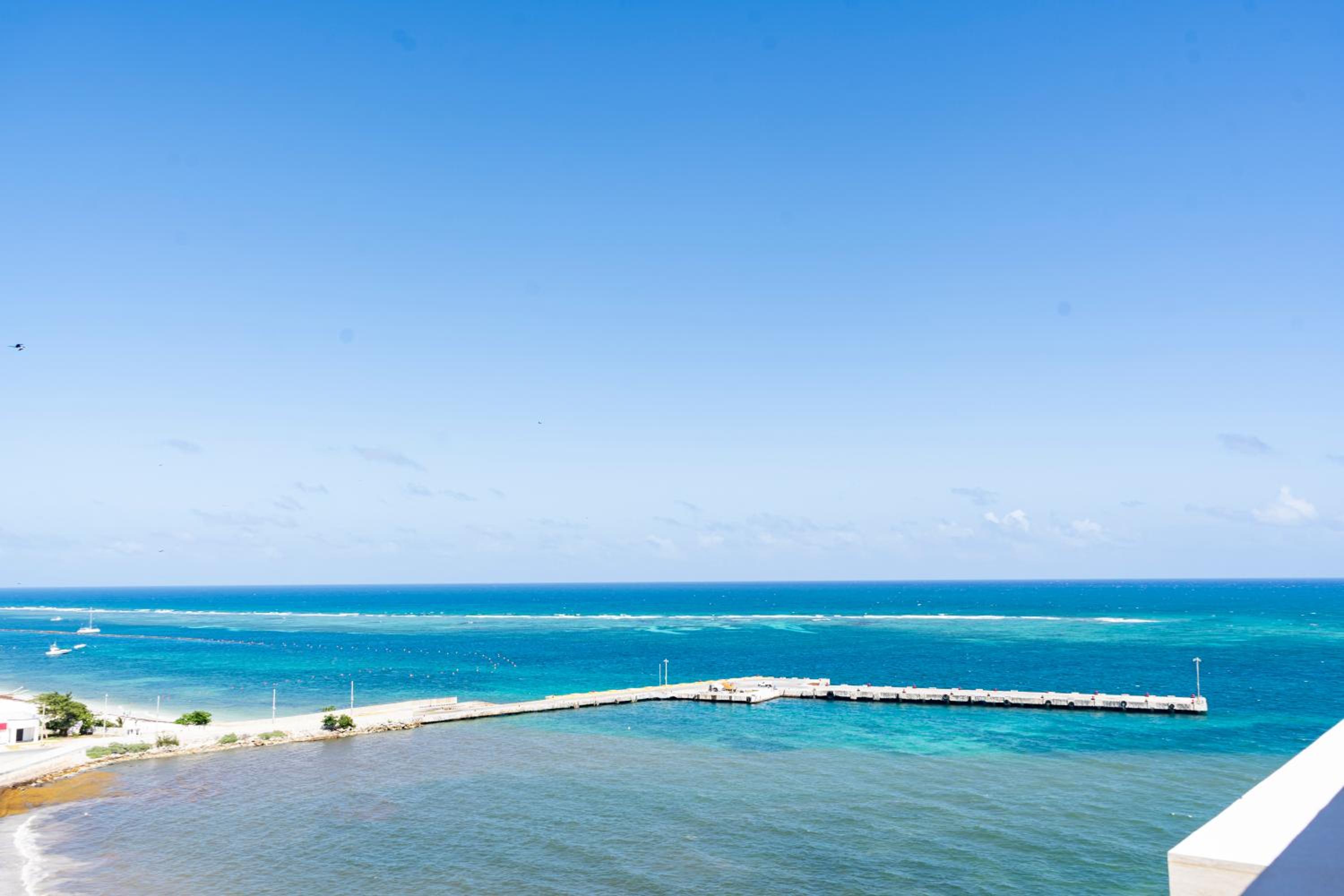Distrito Morelos by Andiani Travel