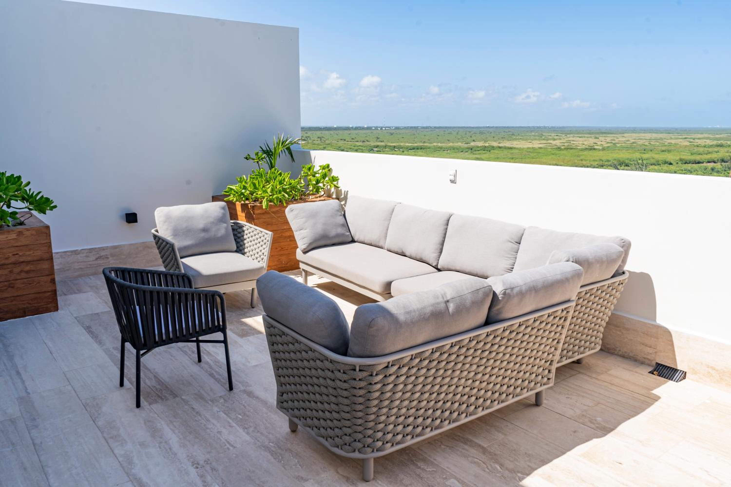 Distrito Morelos by Andiani Travel