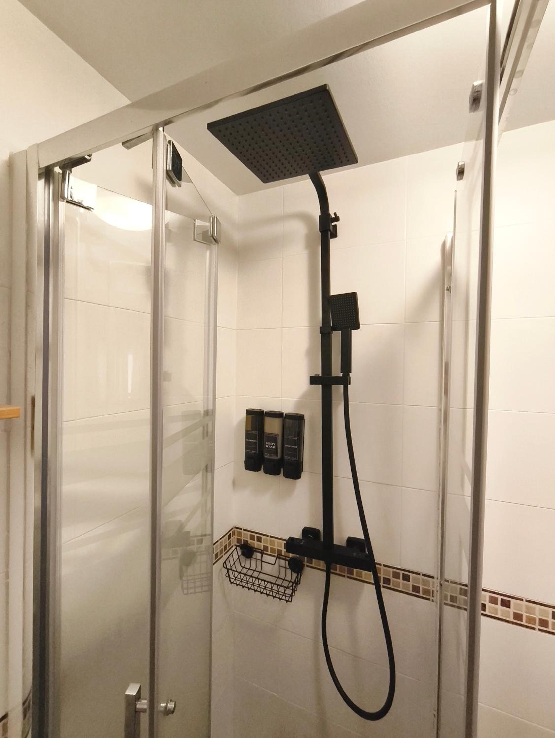 Apartamento nuevo con parking y piscina gratis