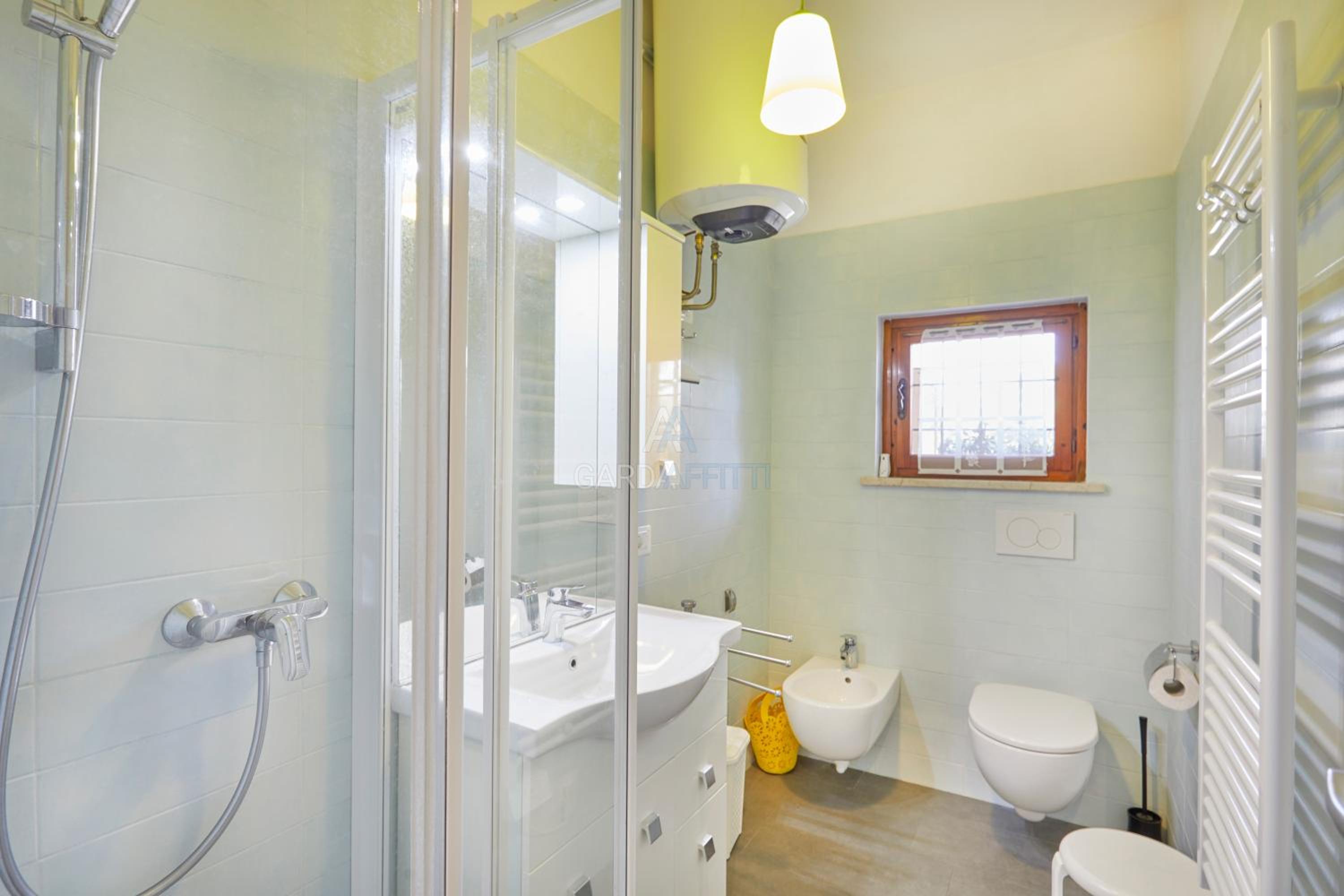 Tokyo Apartment - Comfort moderno a due passi dalle attrazioni del Garda