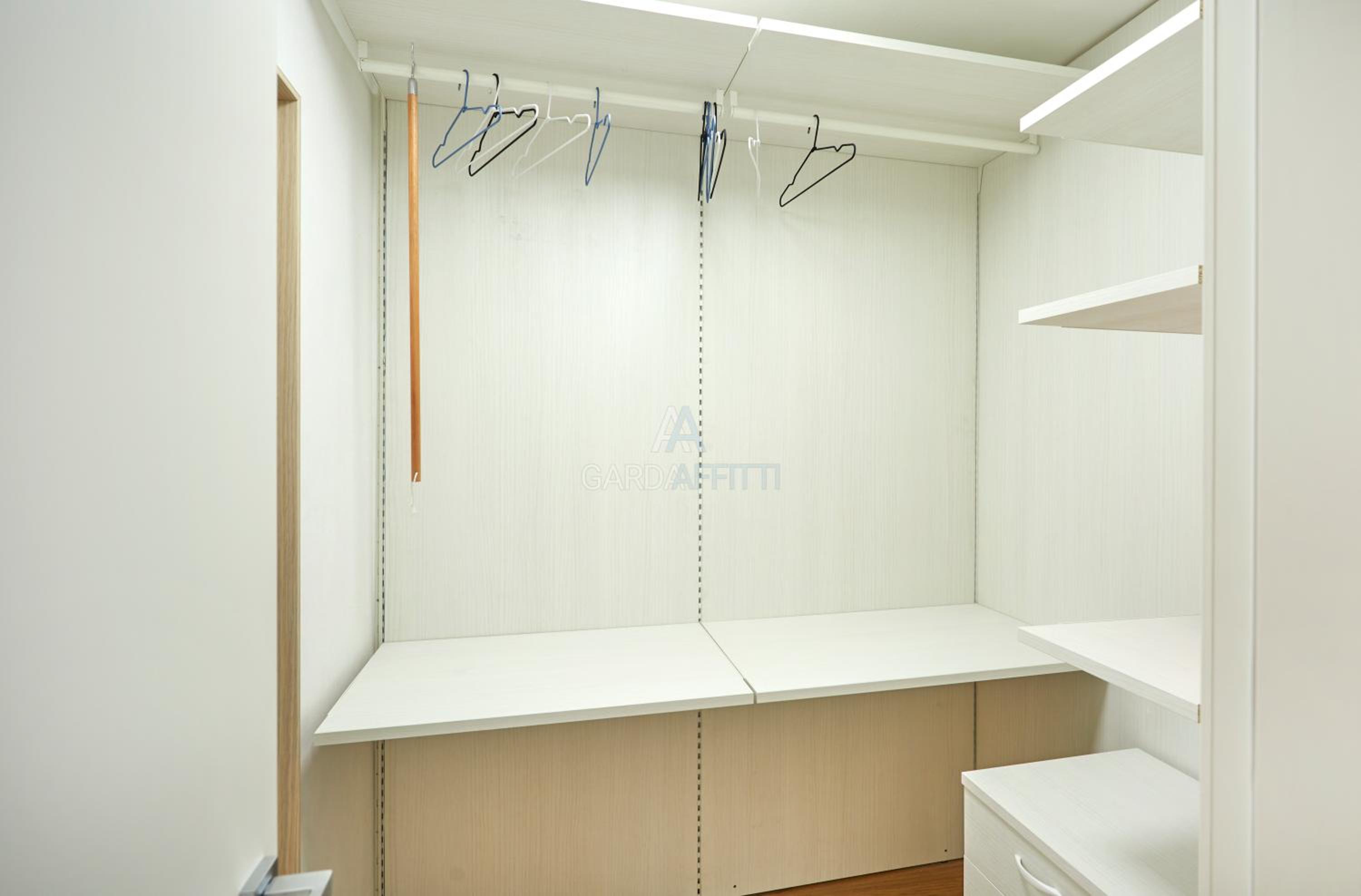Kyoto Apartment - Eleganza moderna vicino alle meraviglie del Garda