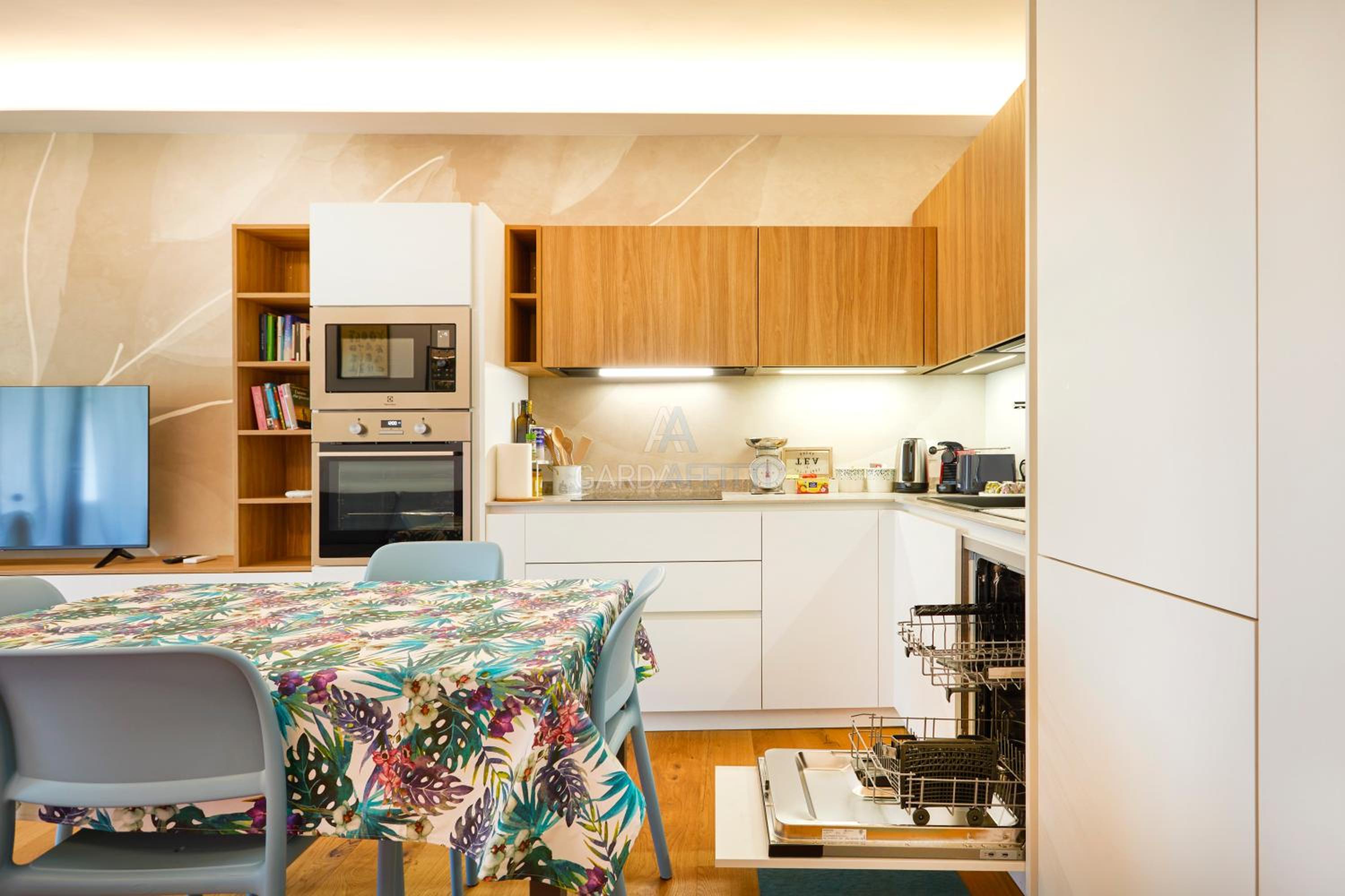 Kyoto Apartment - Eleganza moderna vicino alle meraviglie del Garda