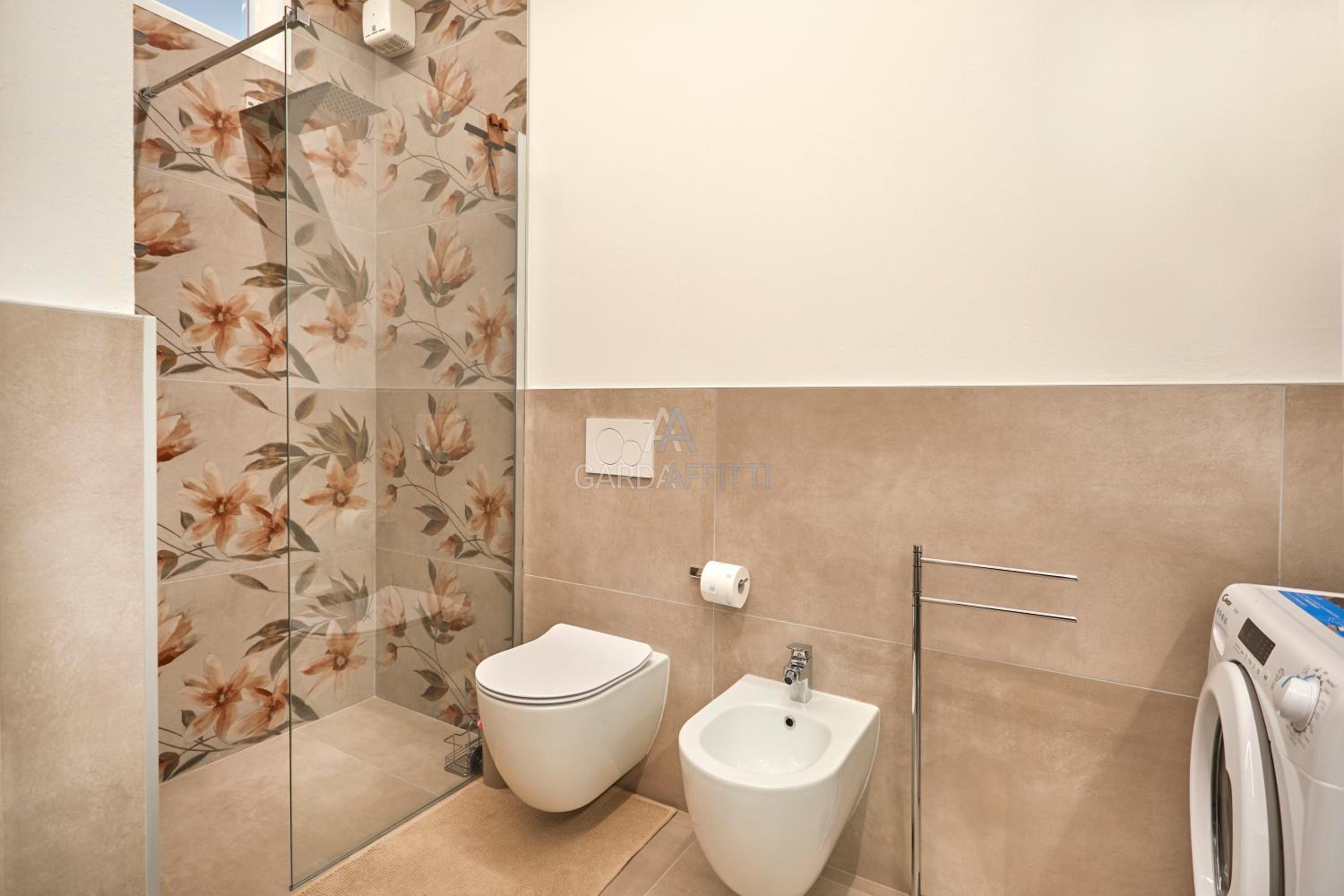 Kyoto Apartment - Eleganza moderna vicino alle meraviglie del Garda