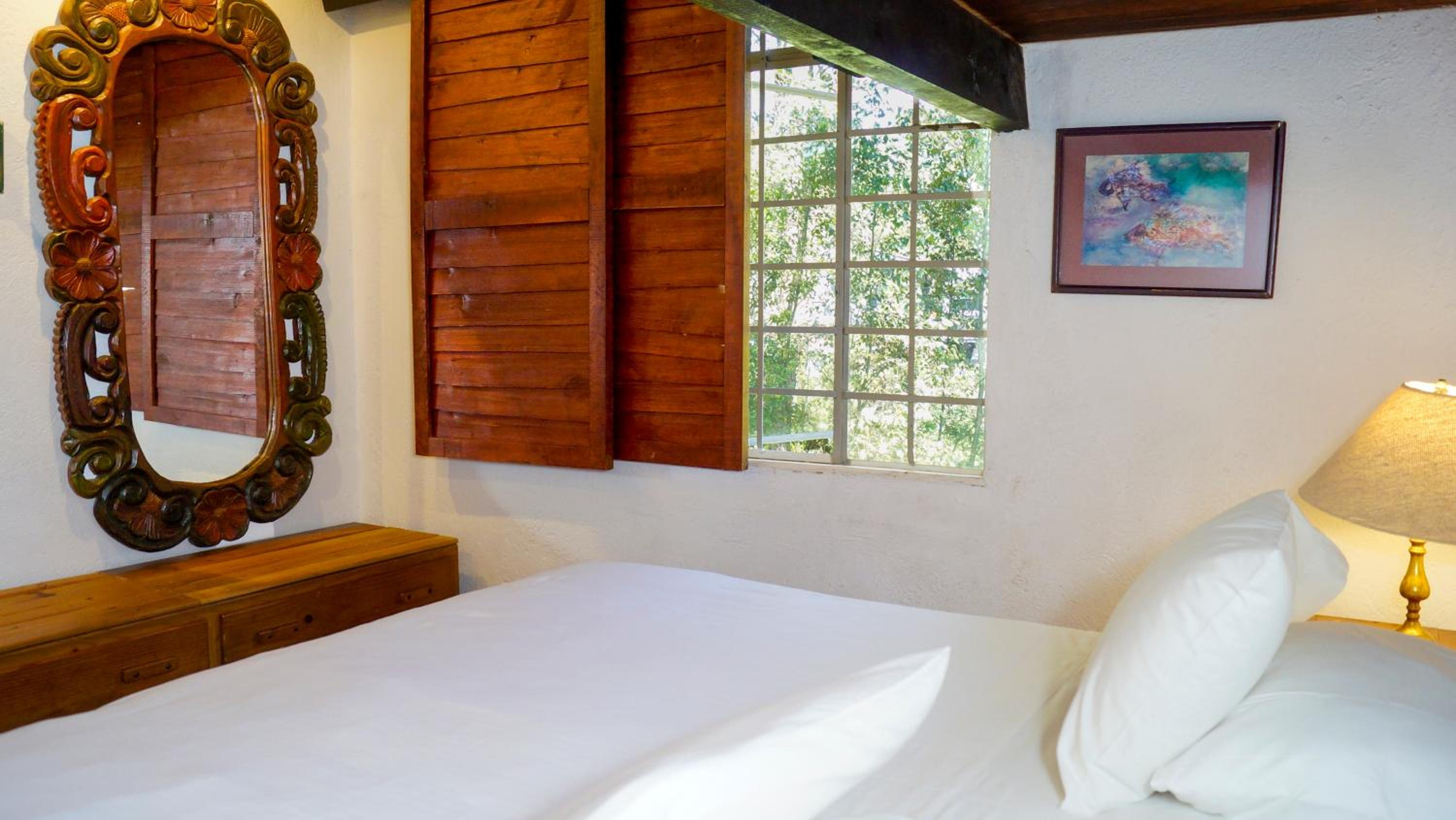 Firefly Valle de Bravo