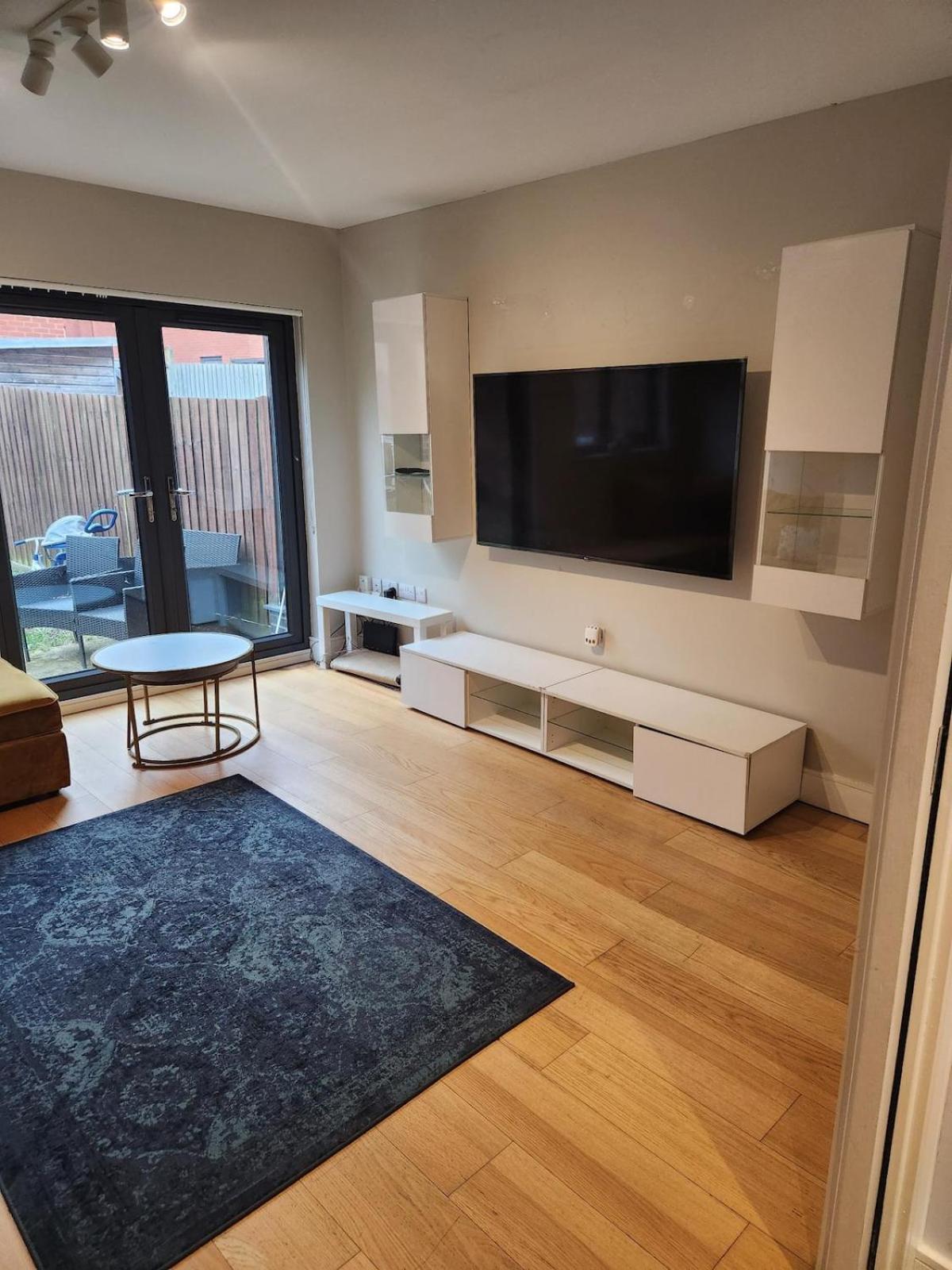 2 Bedroom Modern Houses