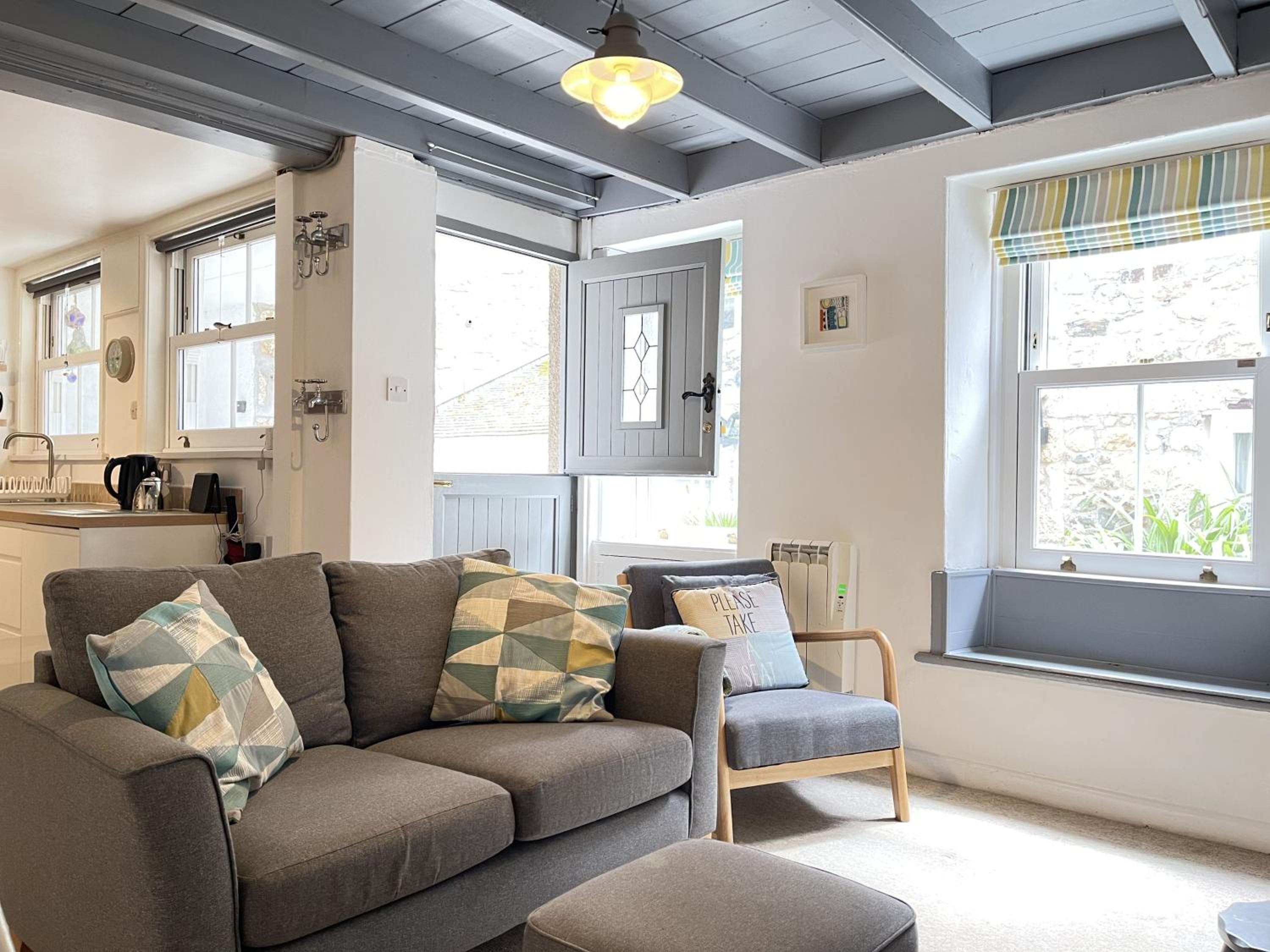 The Bolthole, a cosy, contemporary cottage!
